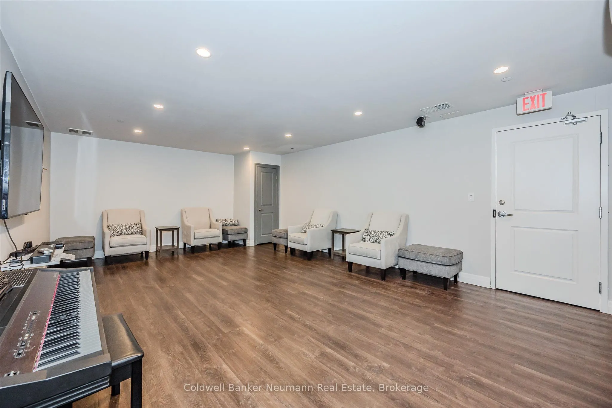 160 Macdonell Street, #1408