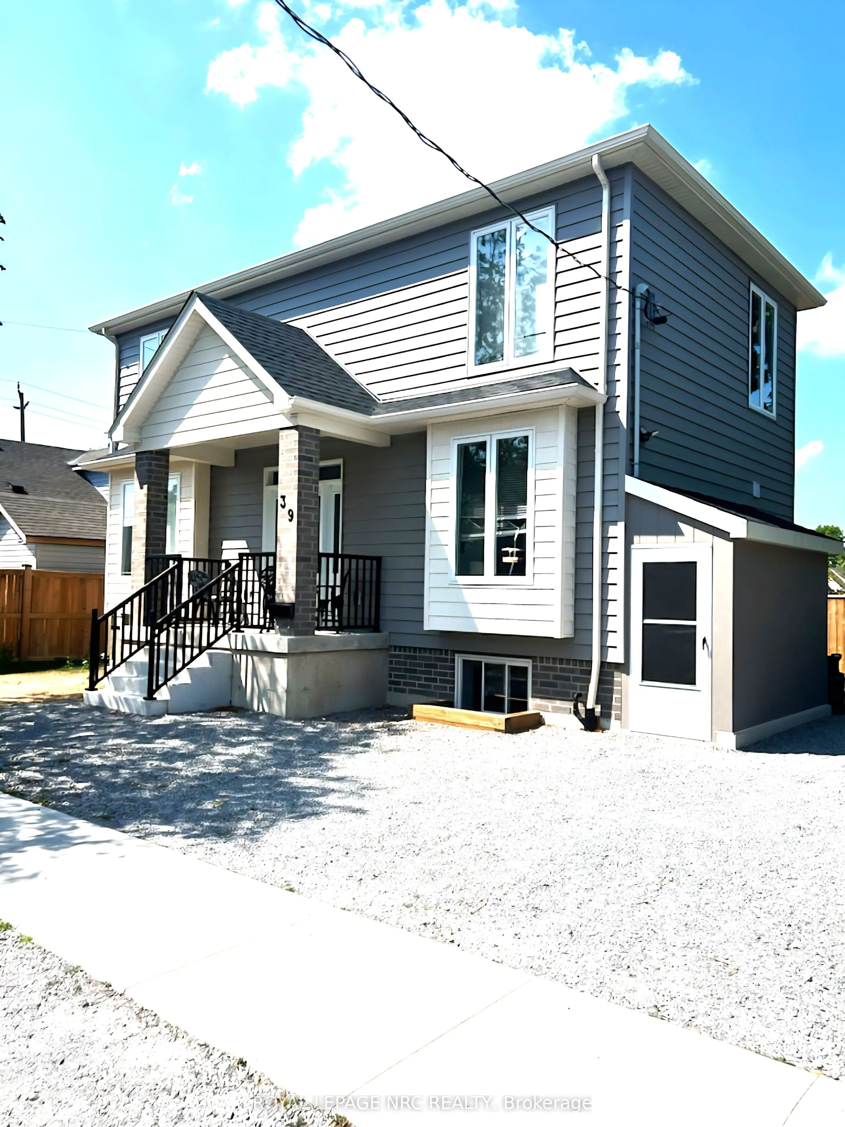 39 Grove Avenue
