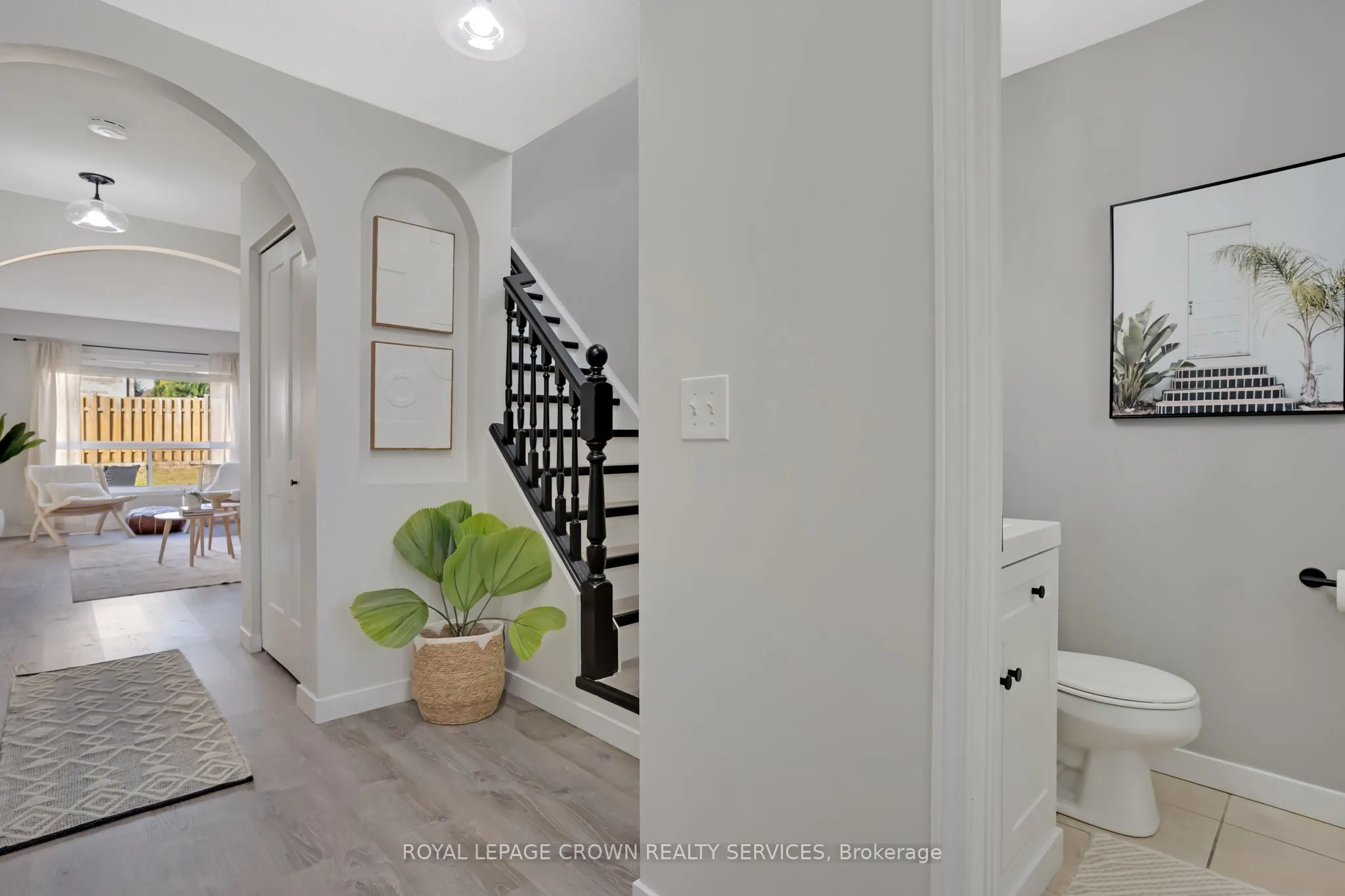 20 Elma Place