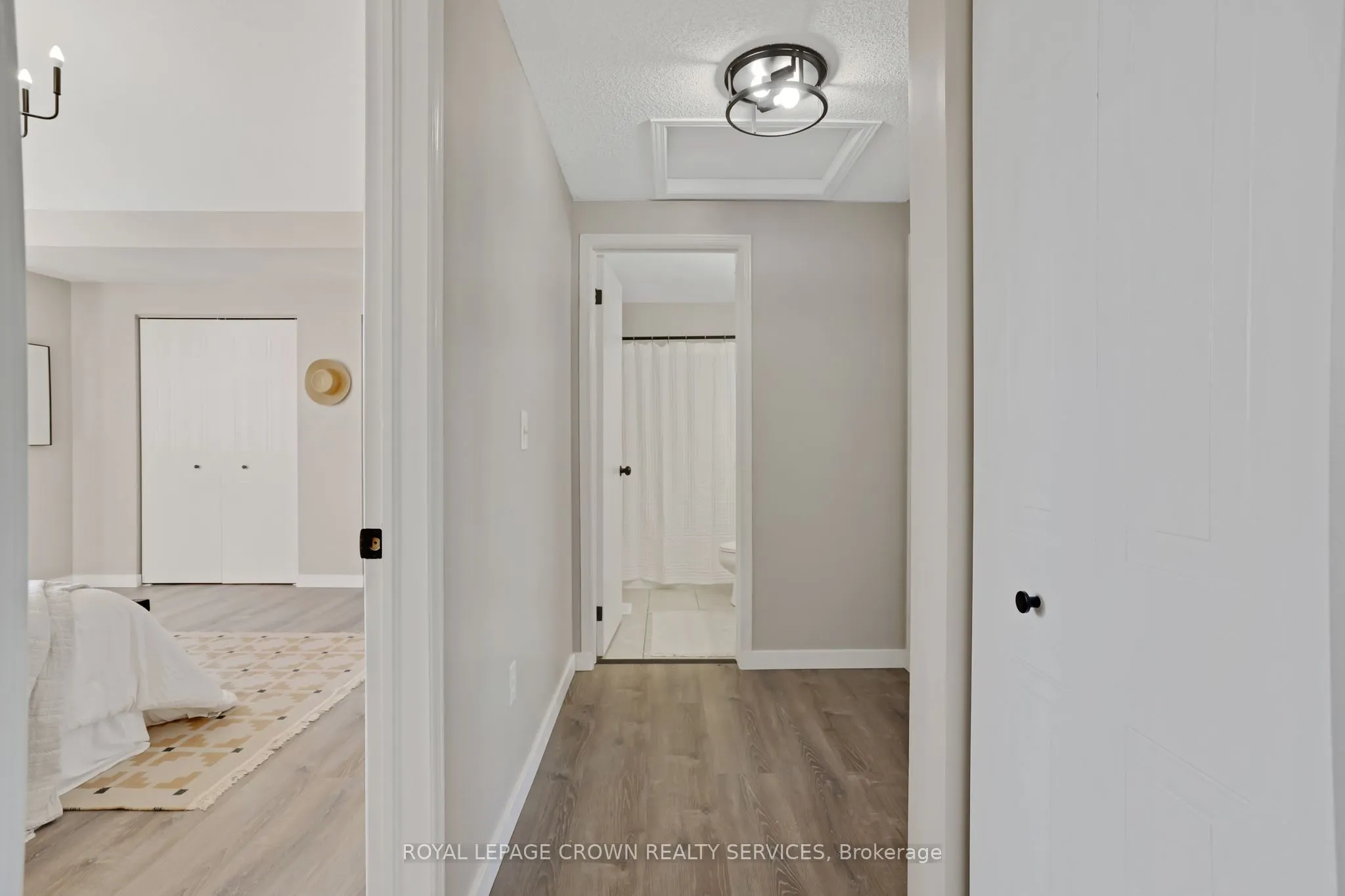 20 Elma Place