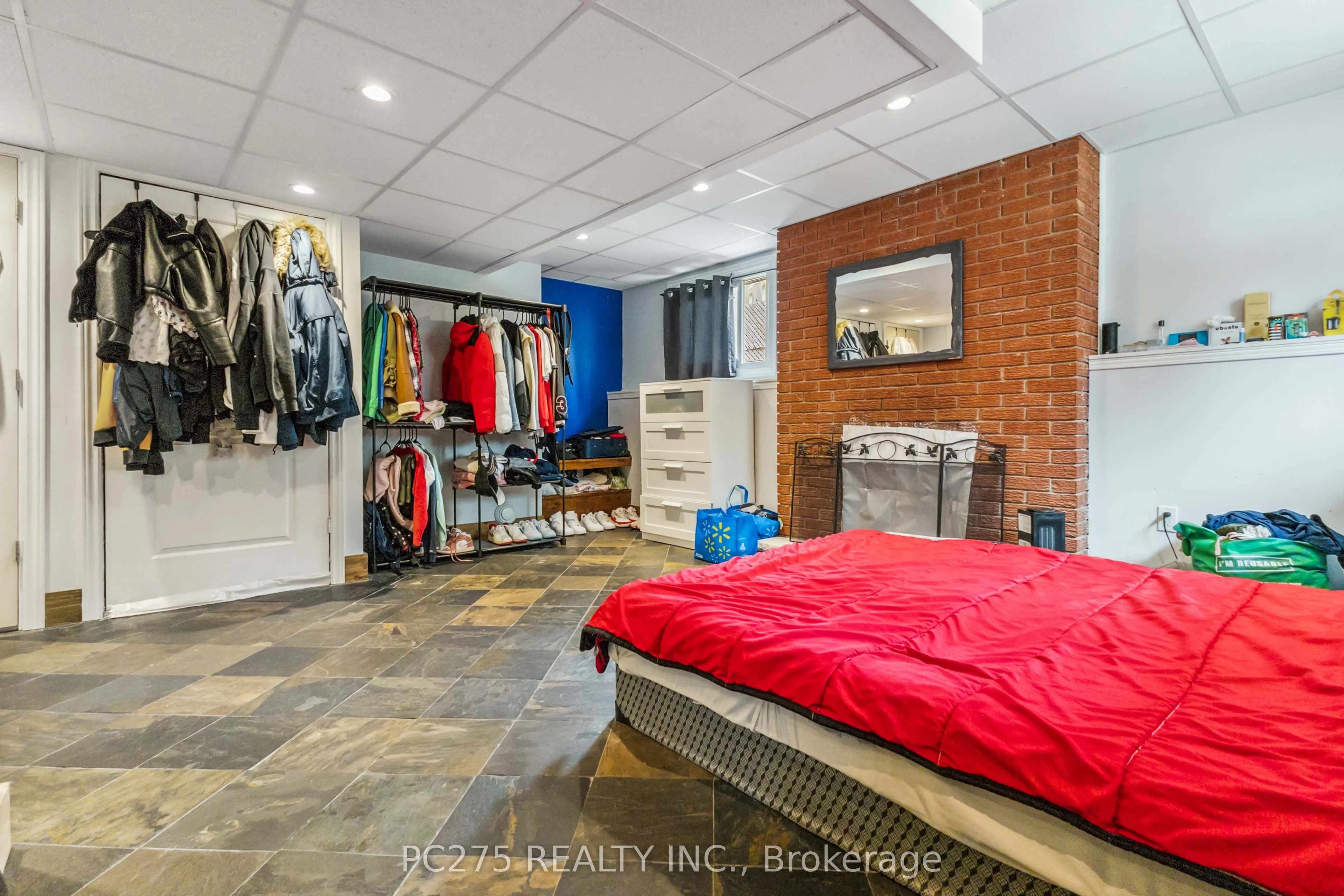 221 Admiral Drive