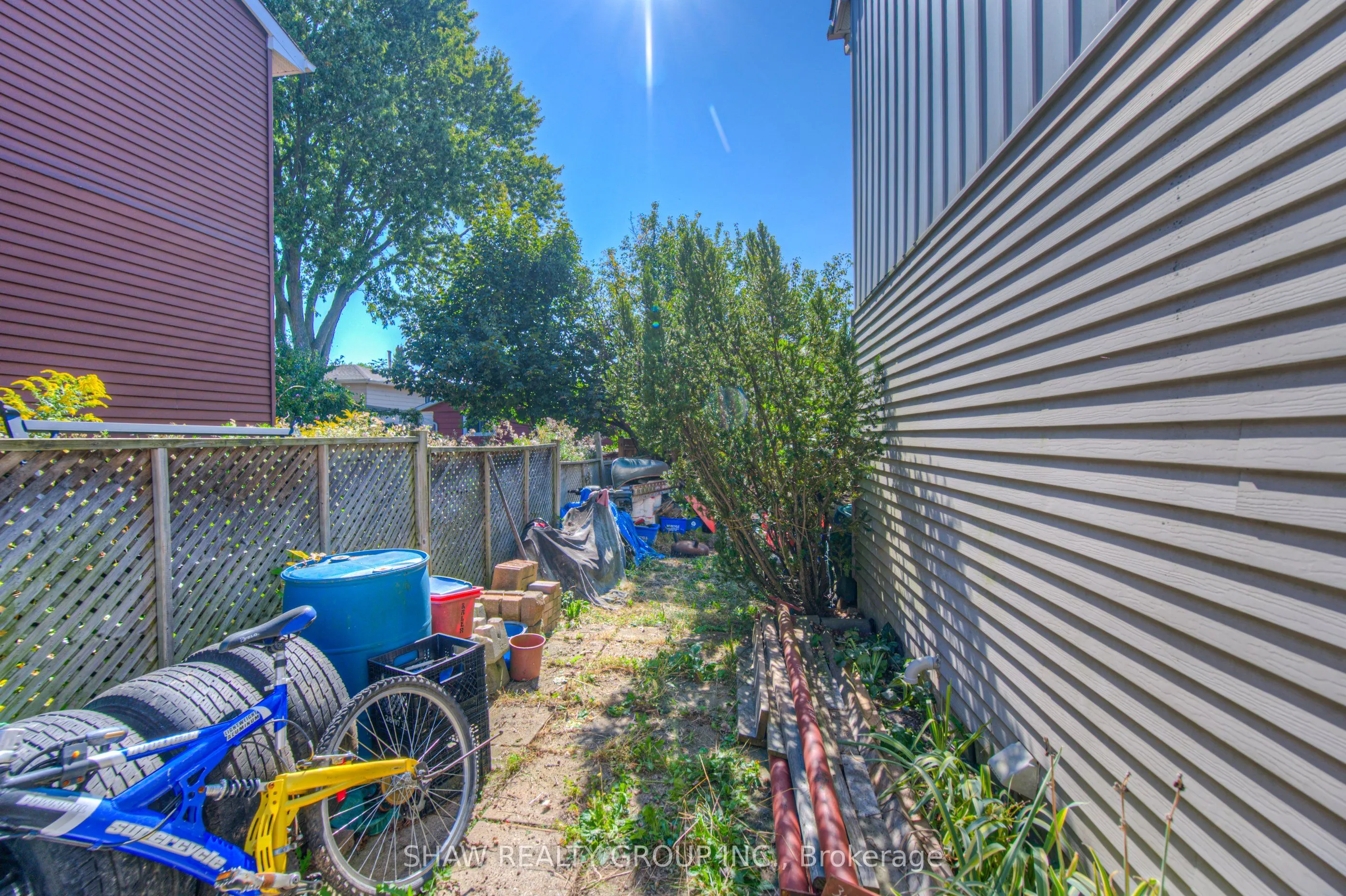 61 Hillbrook Crescent, #3