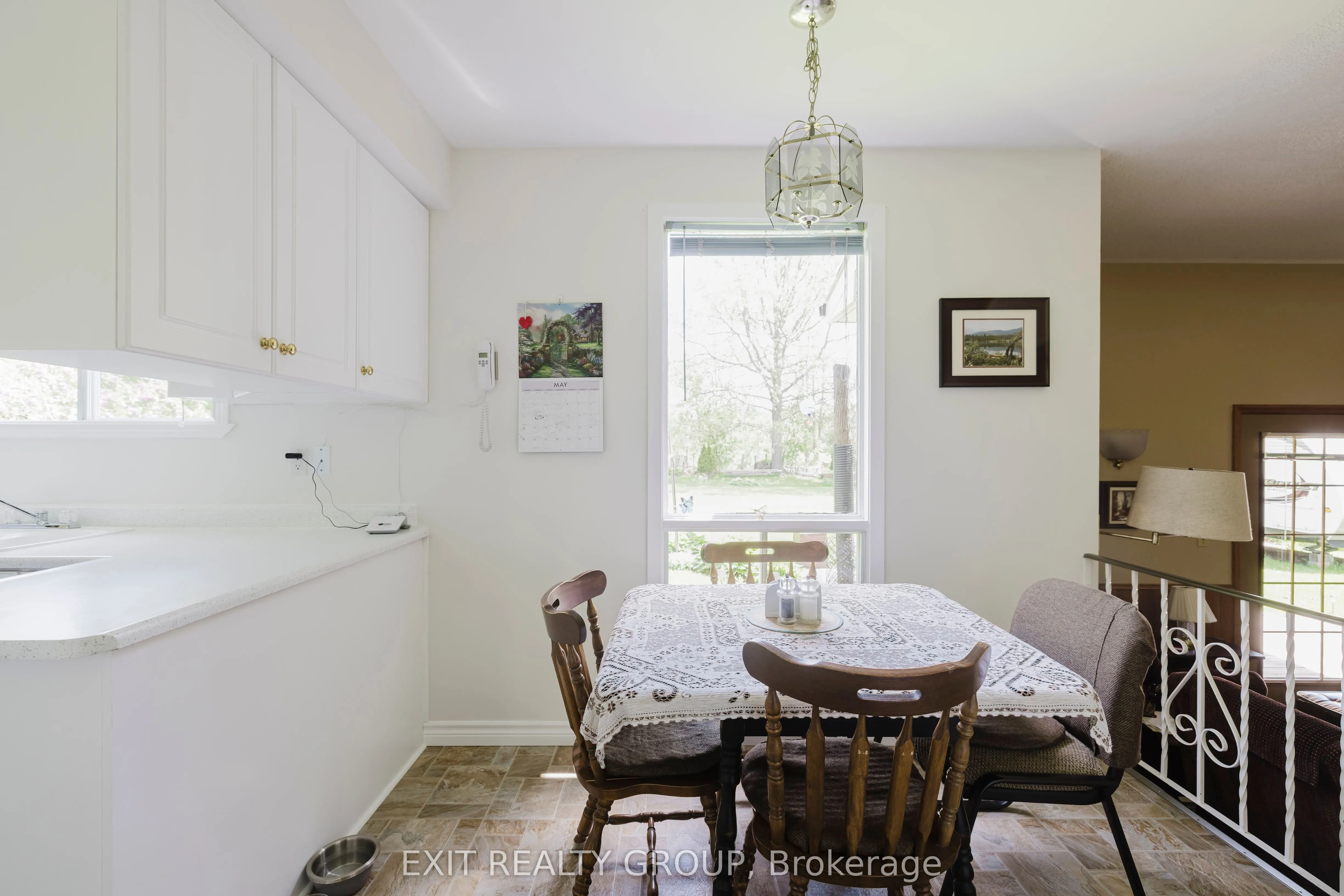 152 Chatterton Valley Crescent