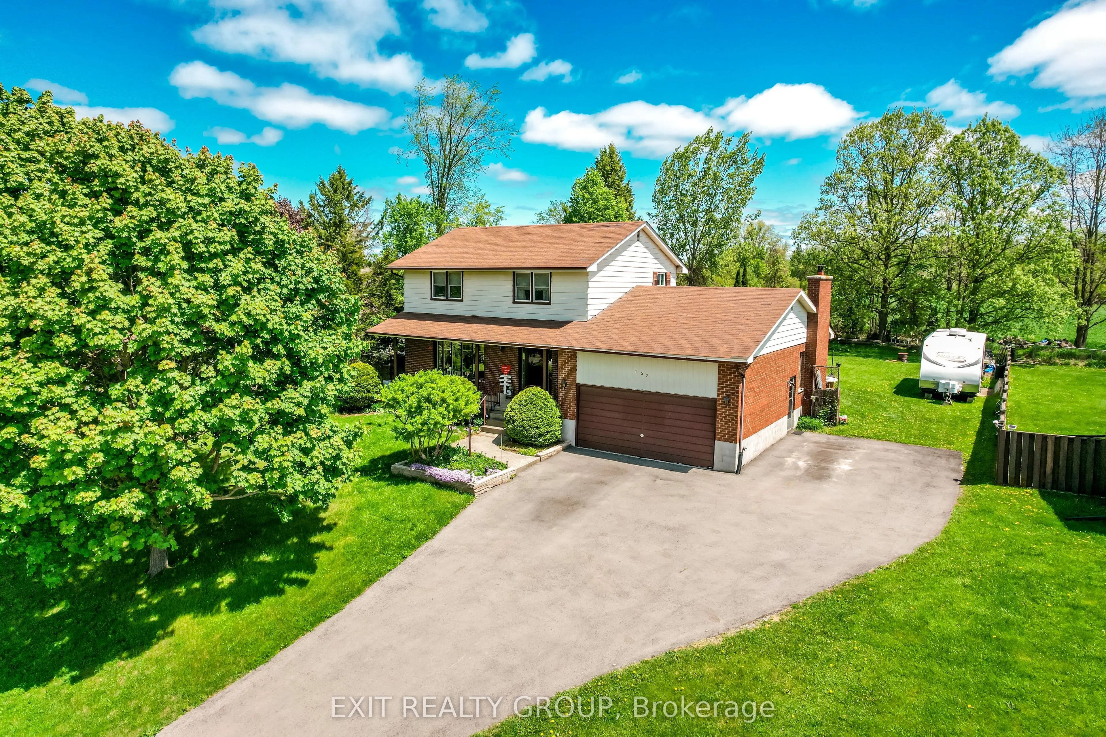 152 Chatterton Valley Crescent