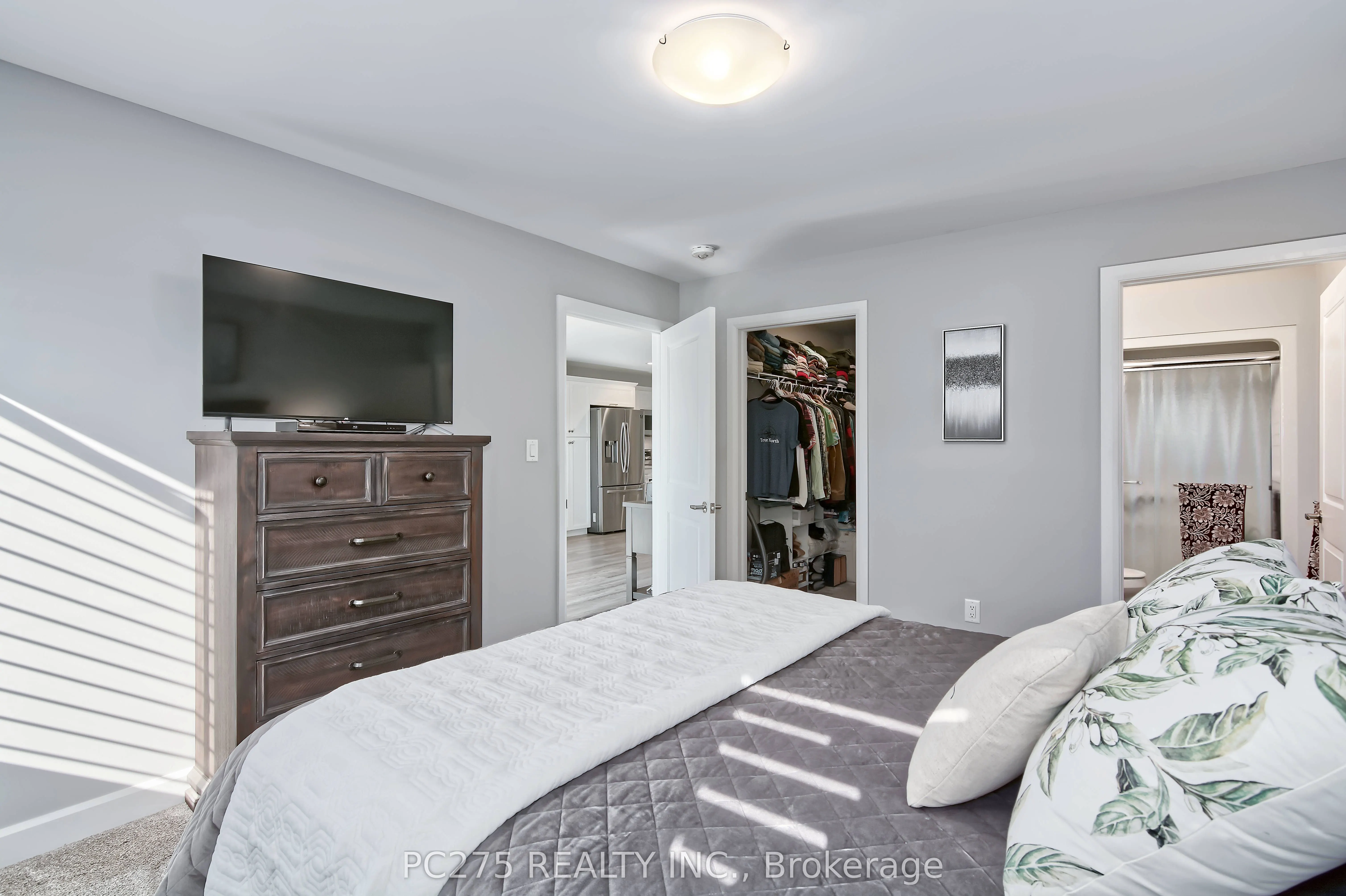 133 Moonstone Crescent