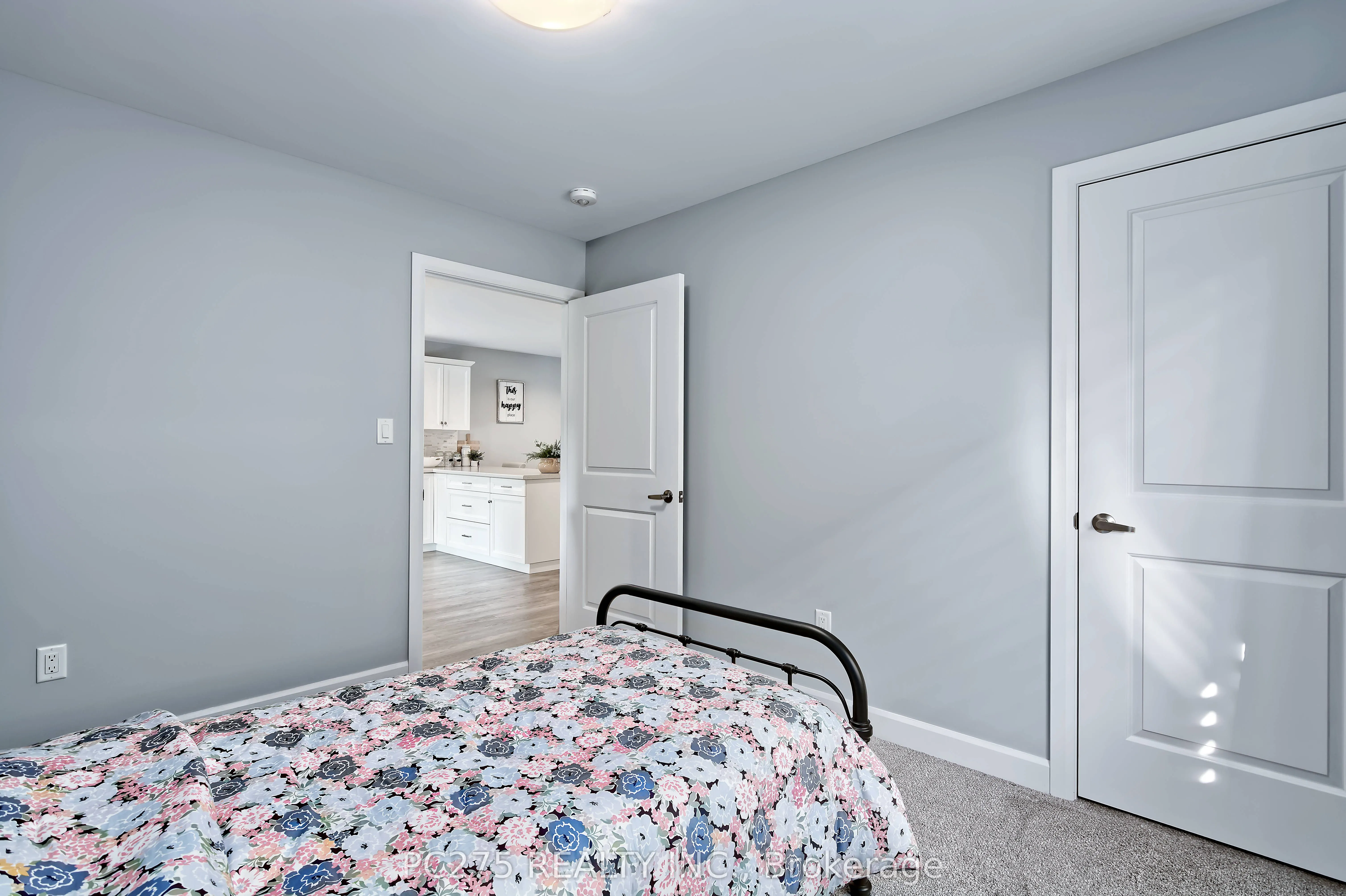 133 Moonstone Crescent