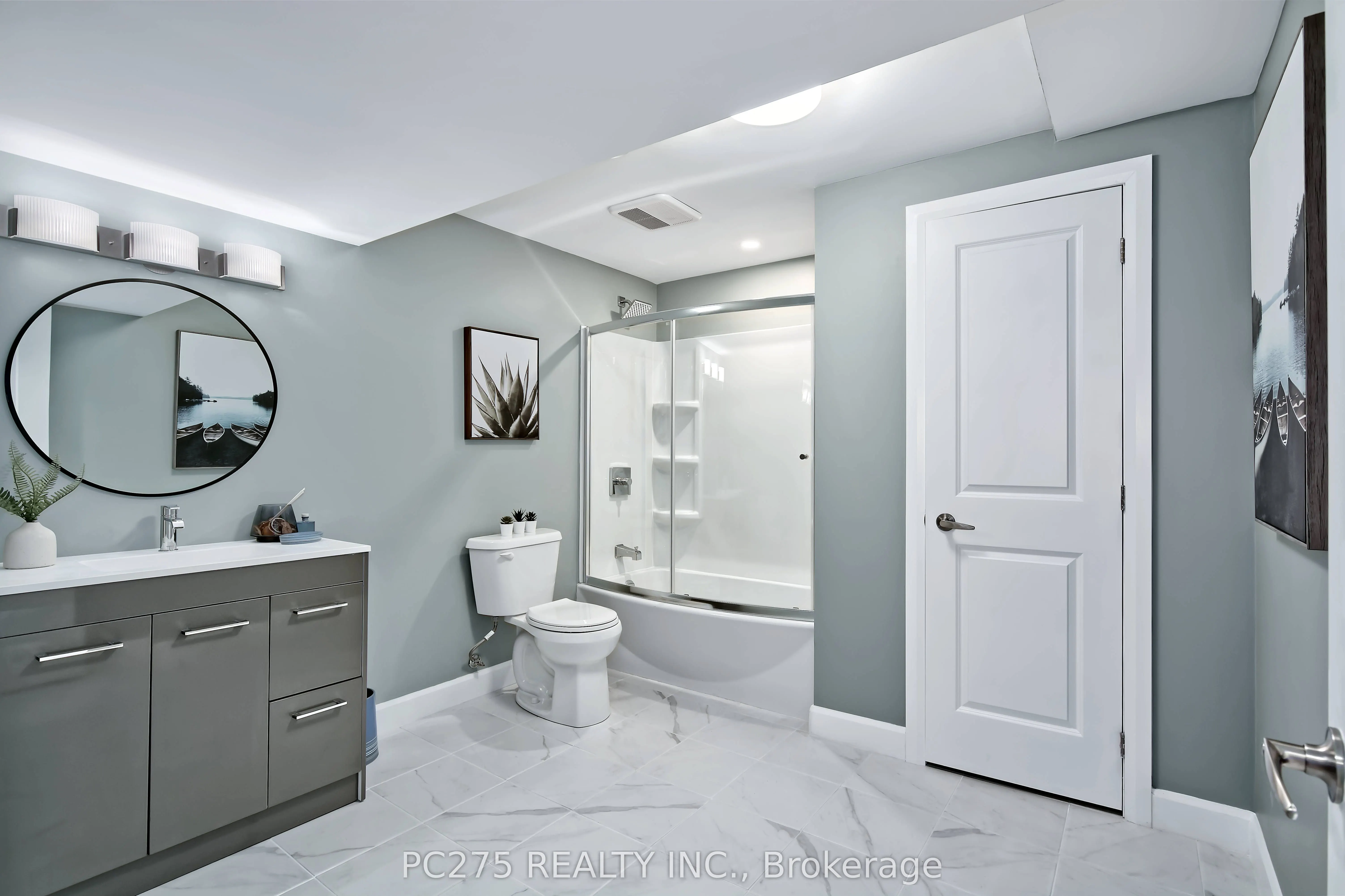 133 Moonstone Crescent