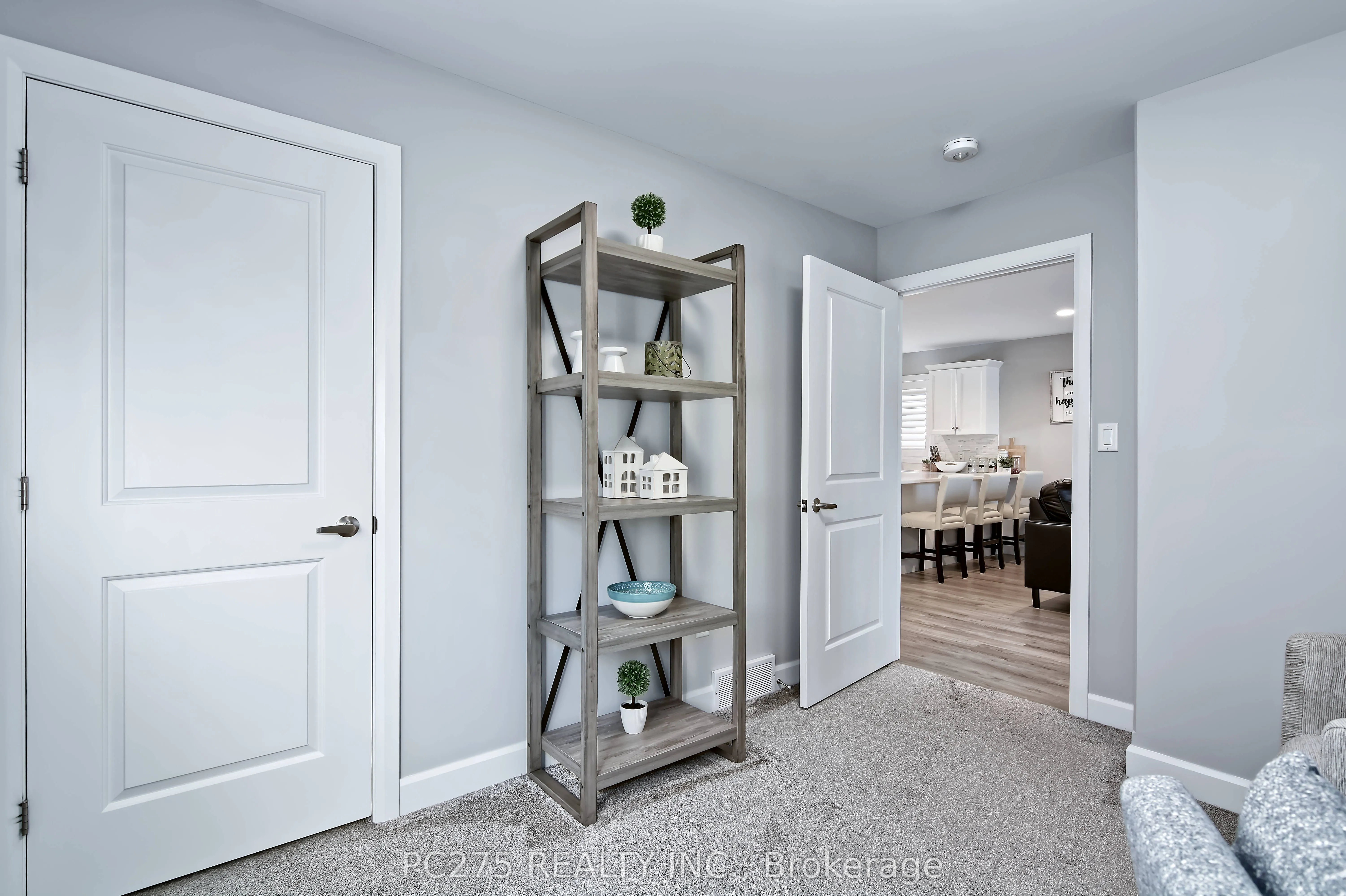 133 Moonstone Crescent