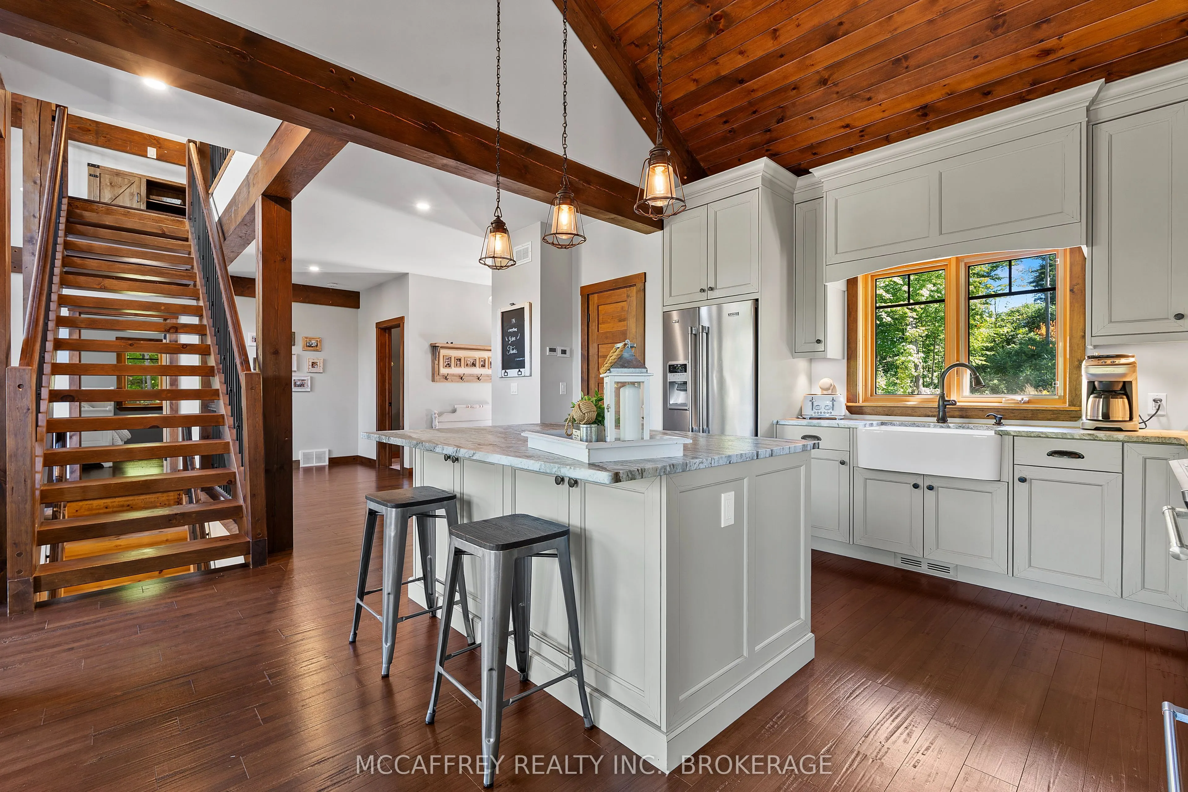 840 Longs Lane