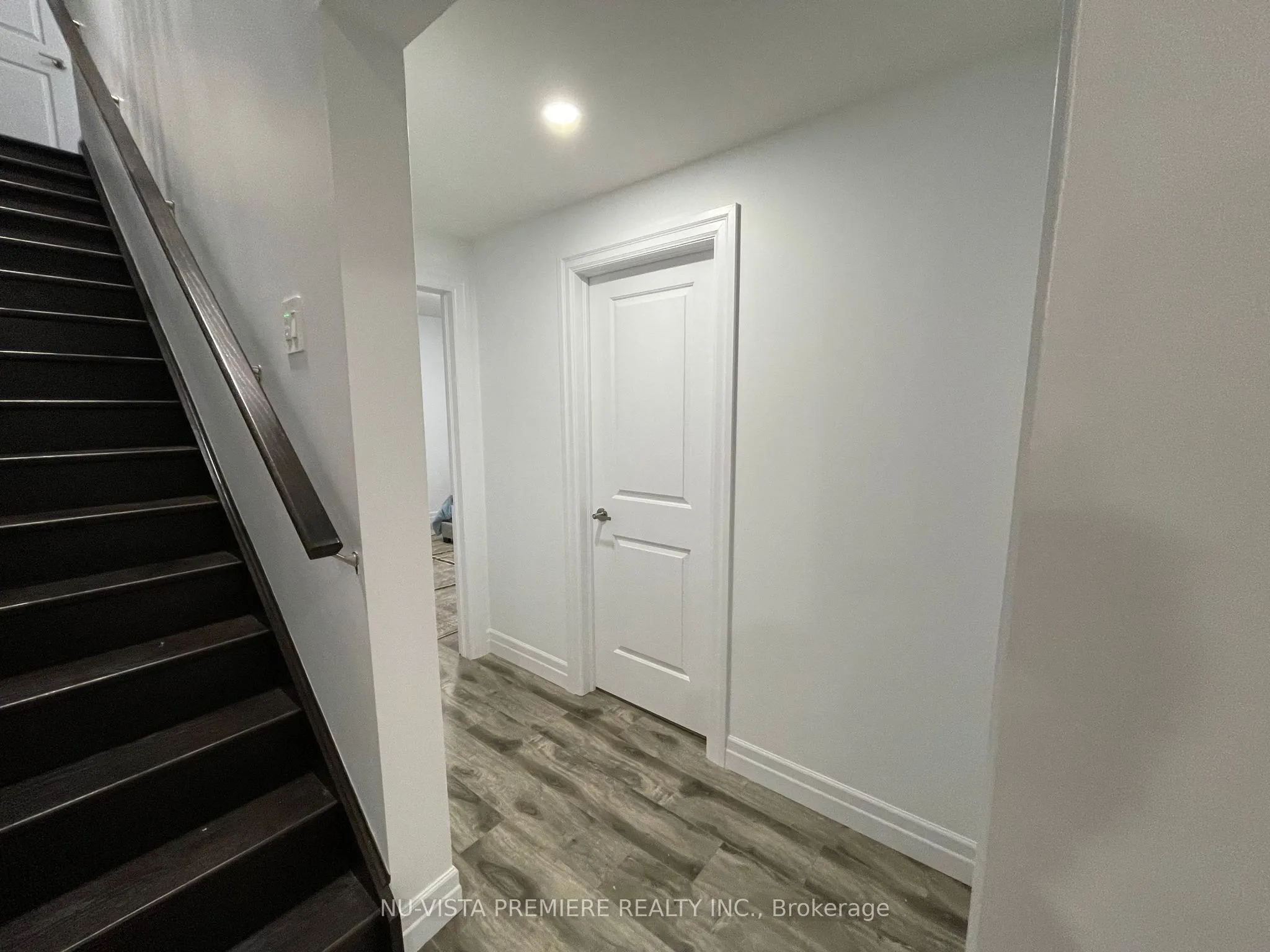 38 BROOKLAWN Drive