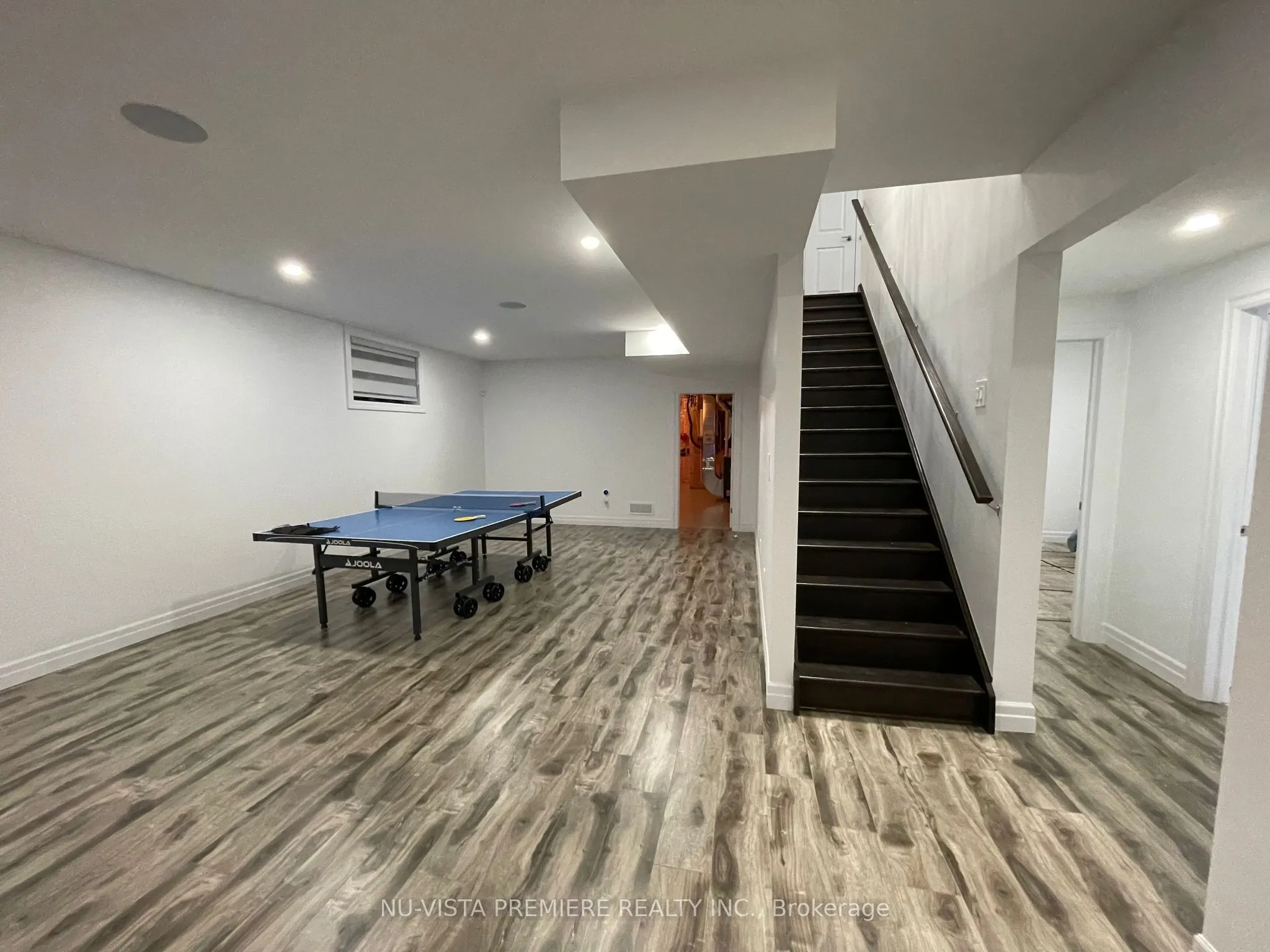 38 BROOKLAWN Drive