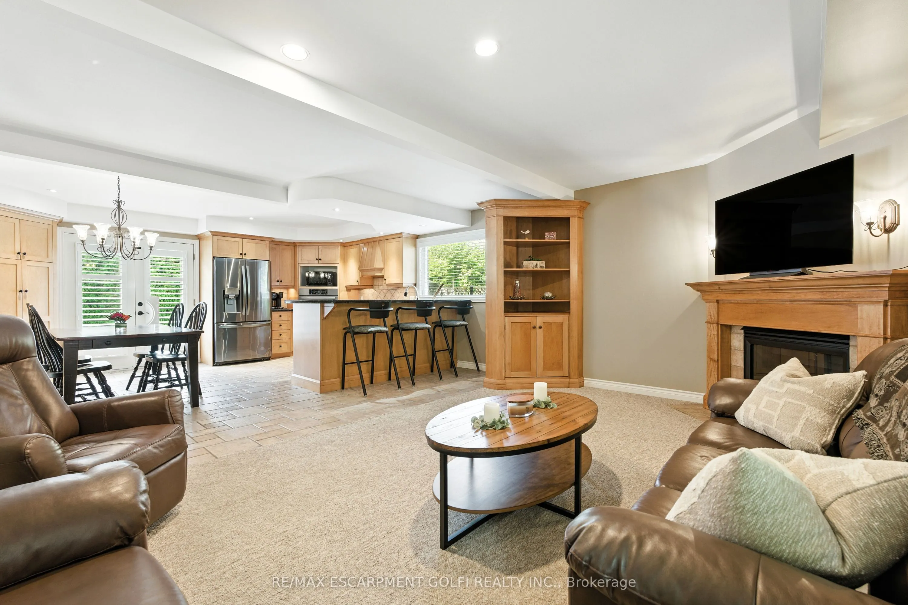 6 Lilac Court