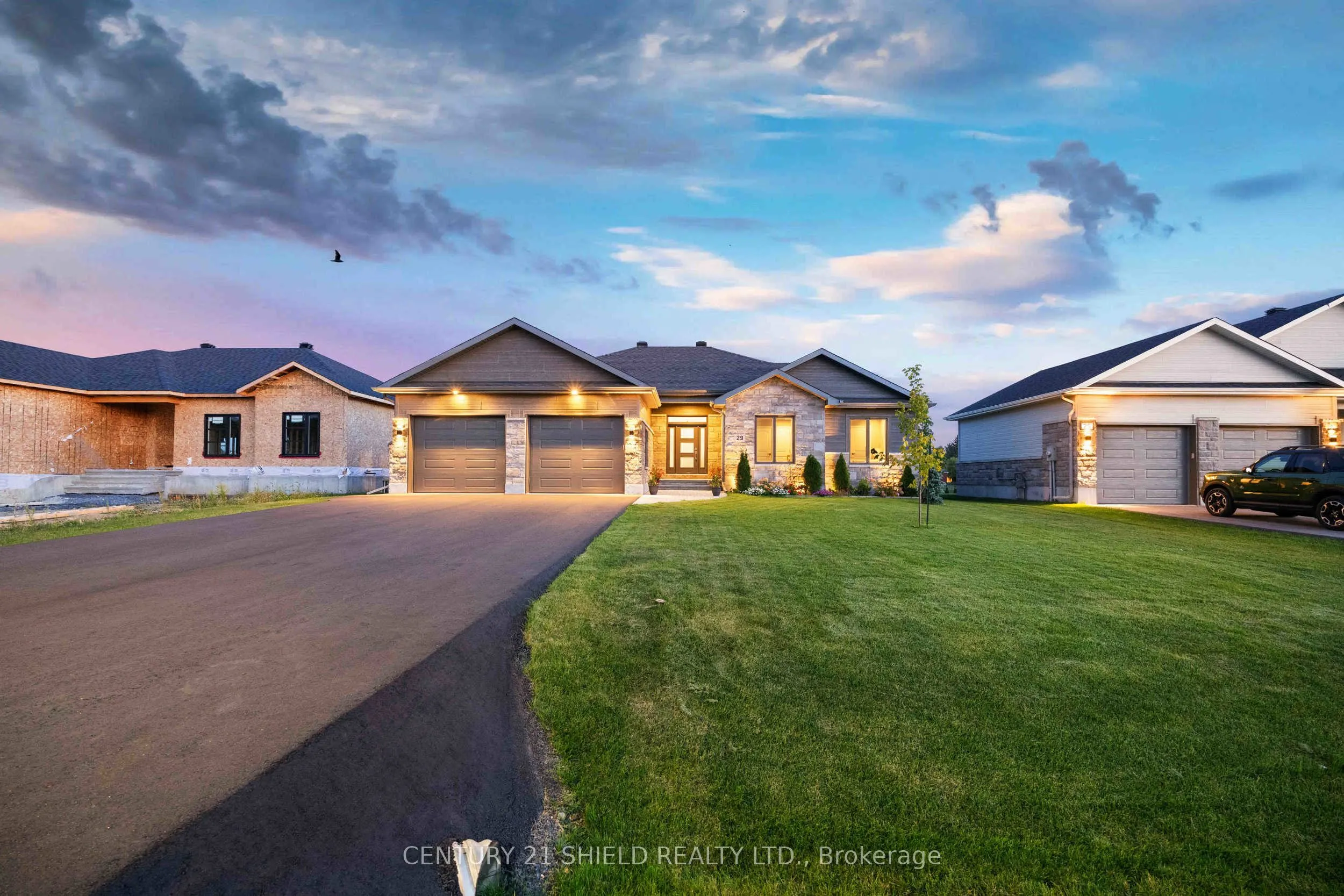 29 Whitetail Avenue