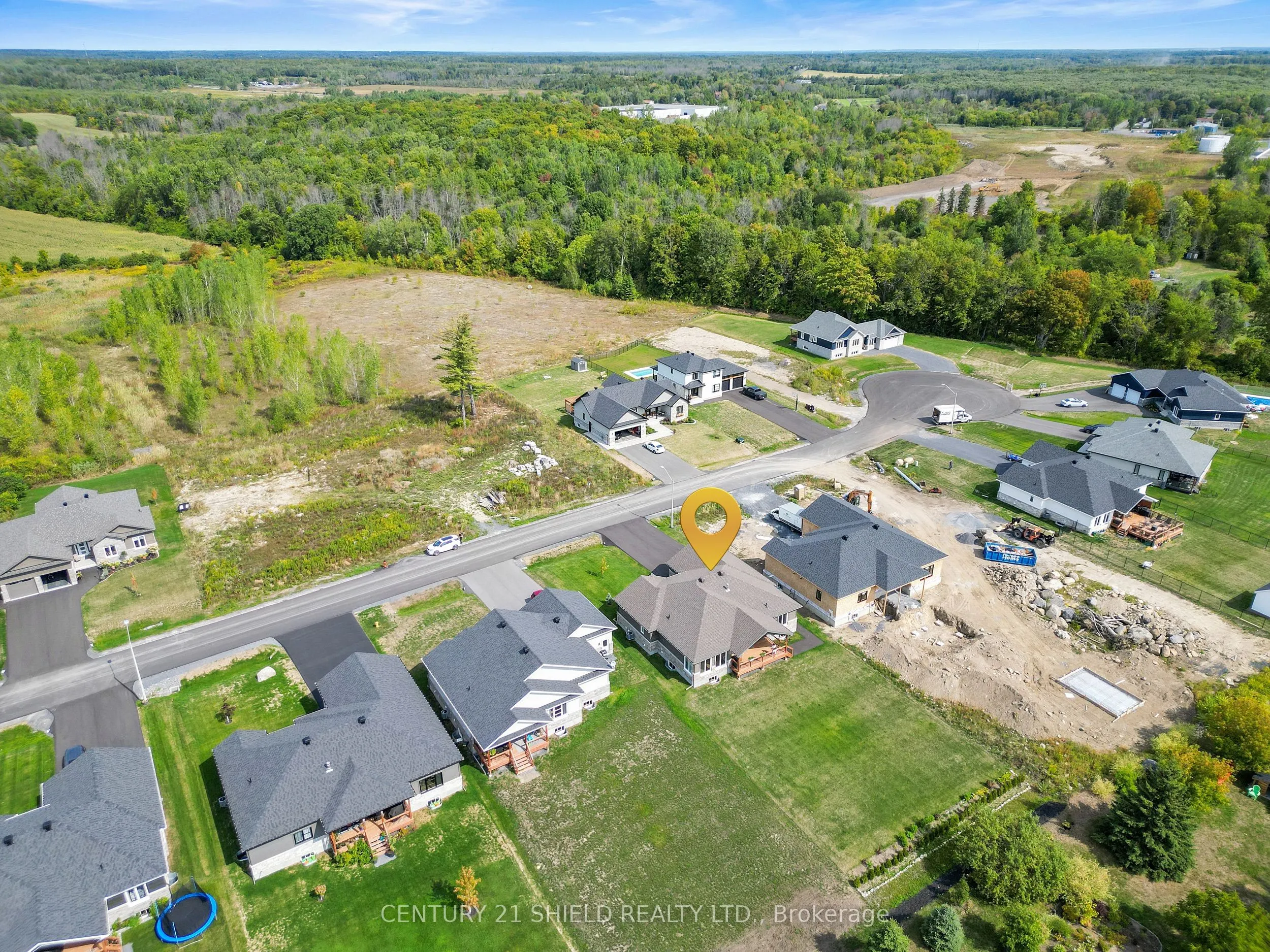 29 Whitetail Avenue