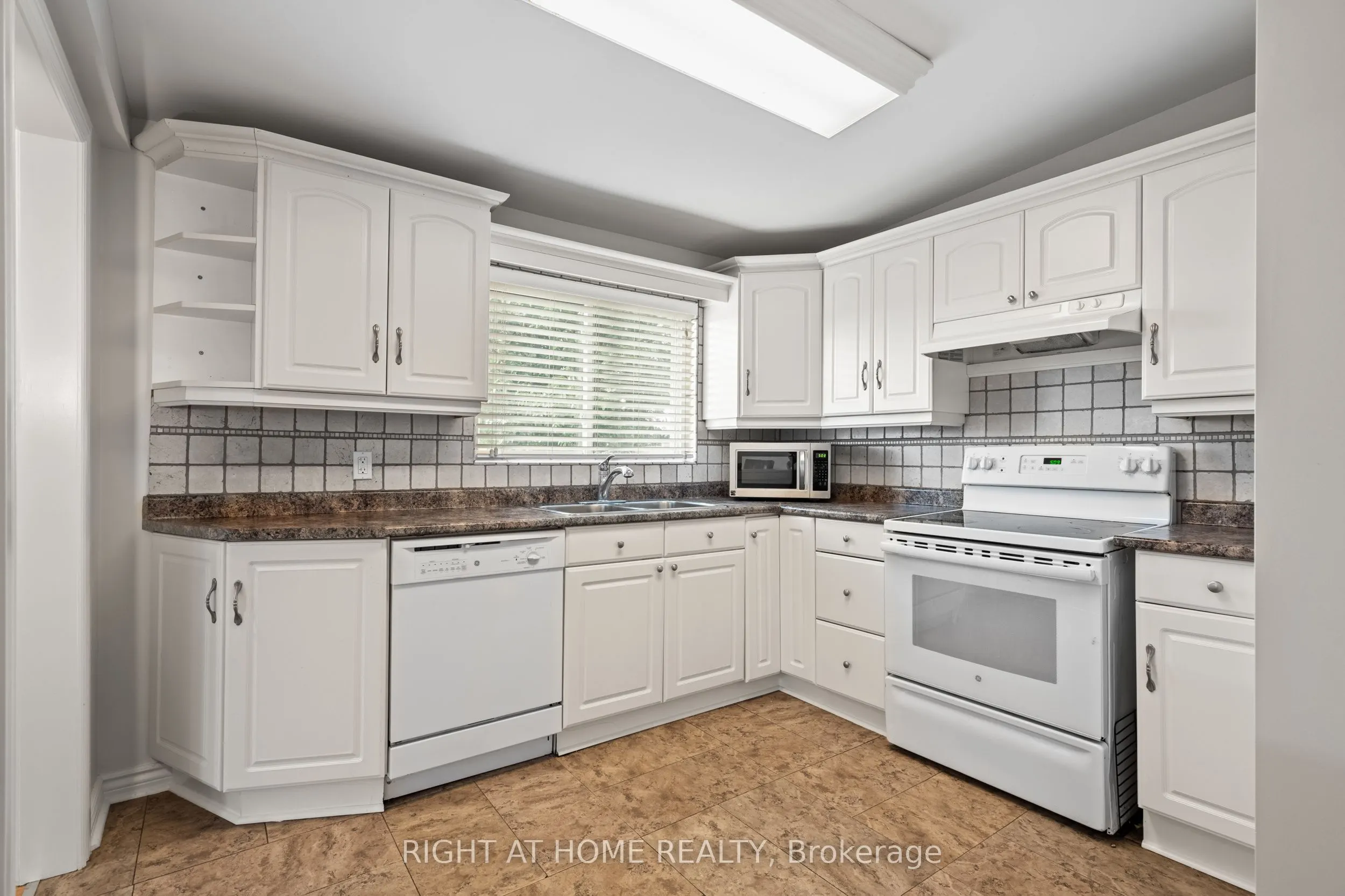 70 Powerview Avenue
