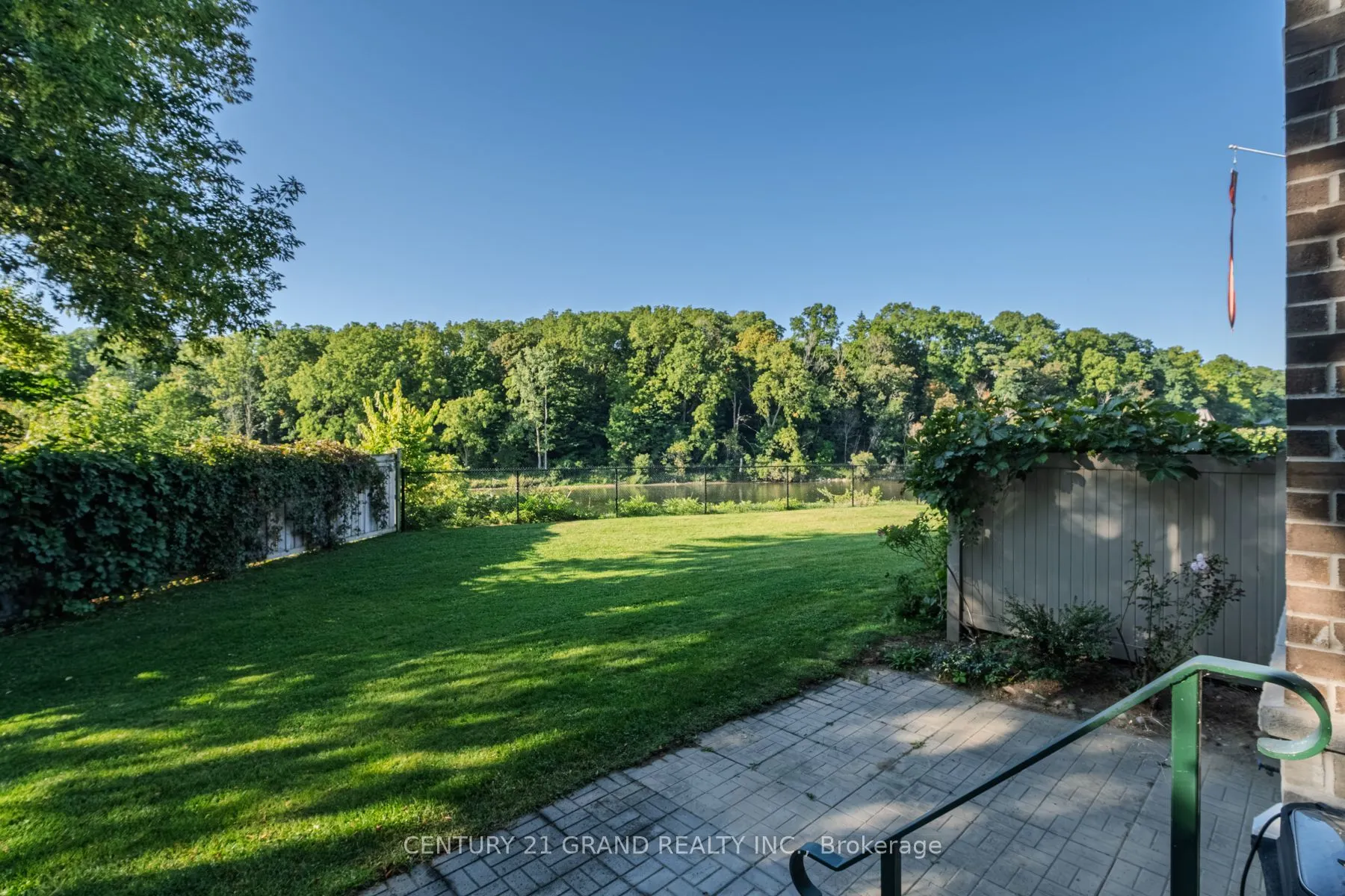 80 Willow Street, #2