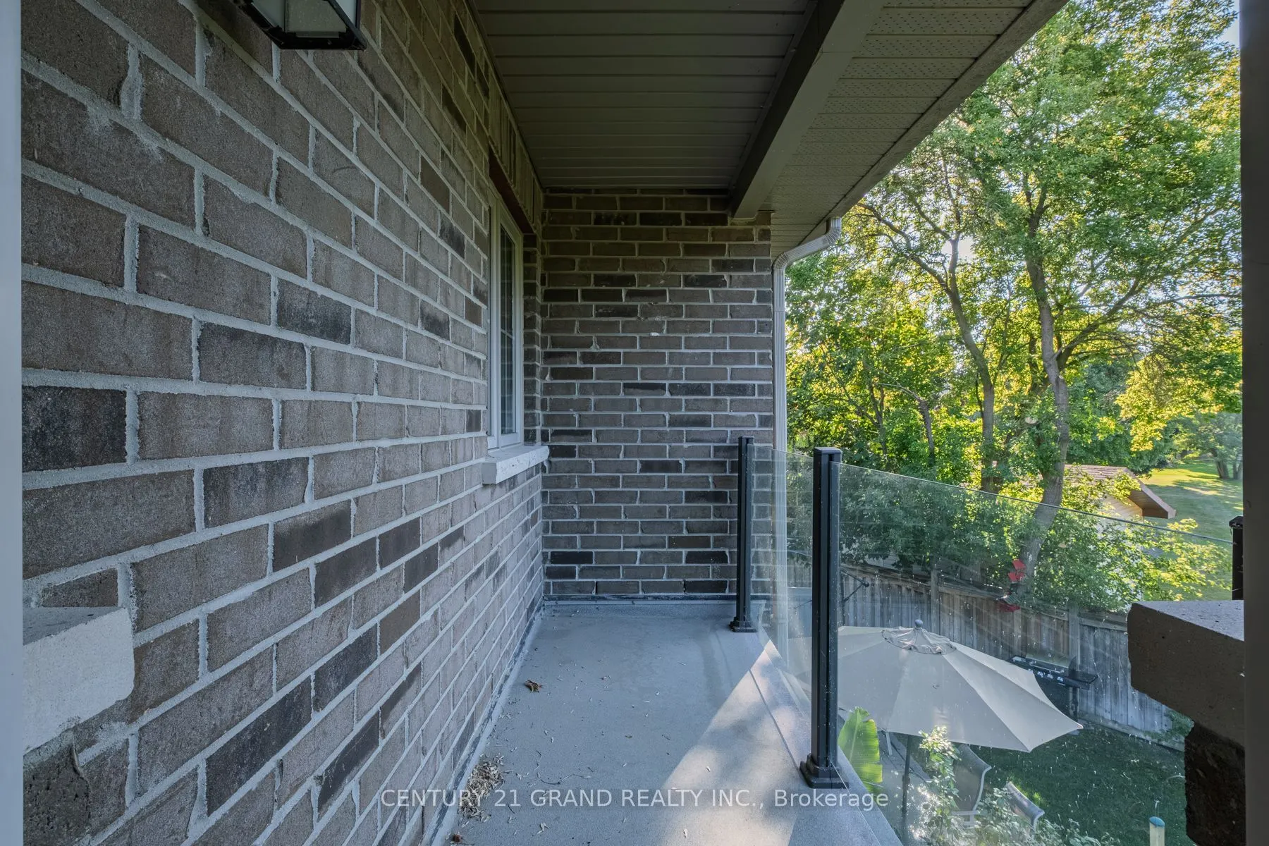 80 Willow Street, #2