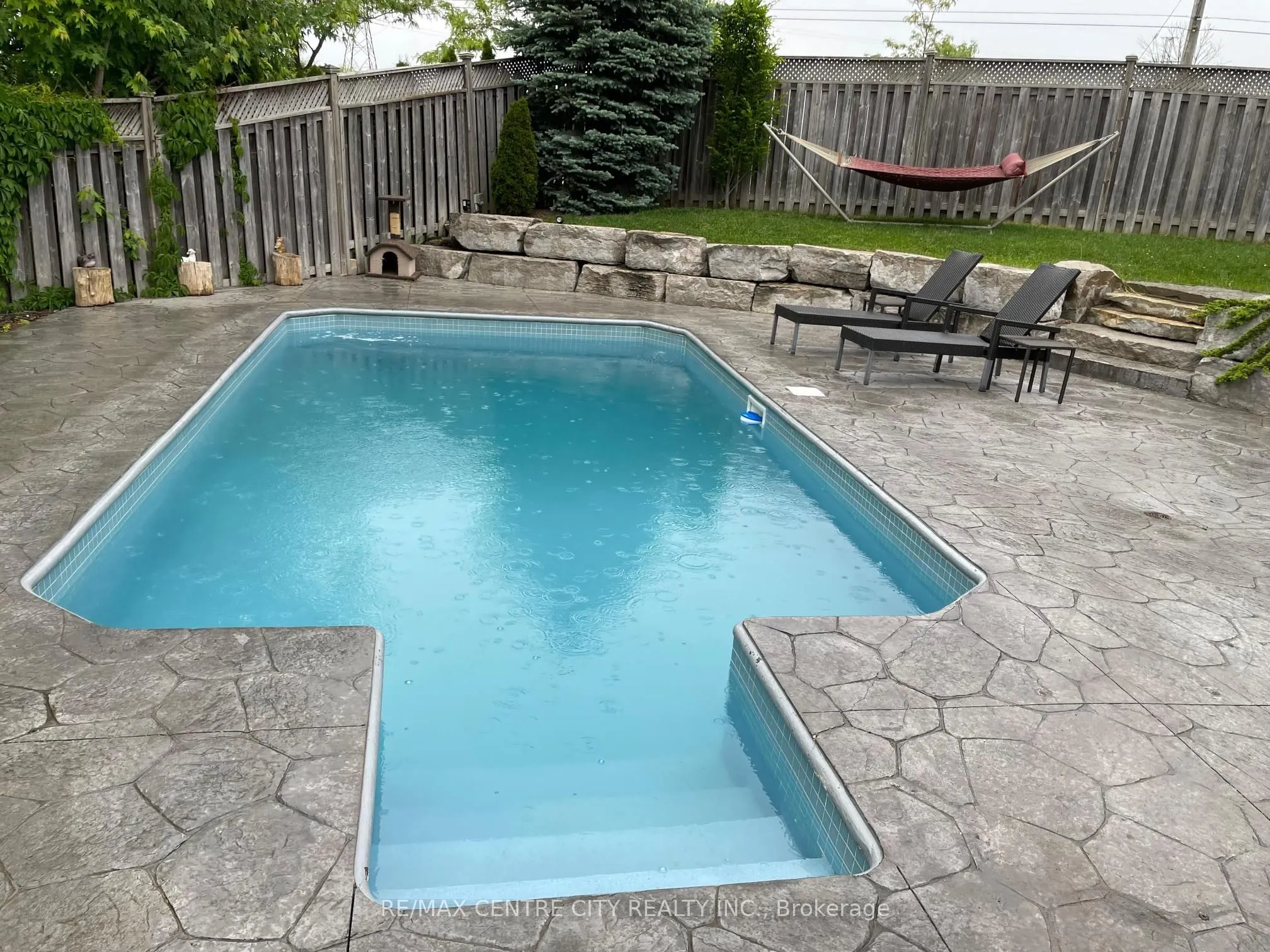1 Mcgregor Court