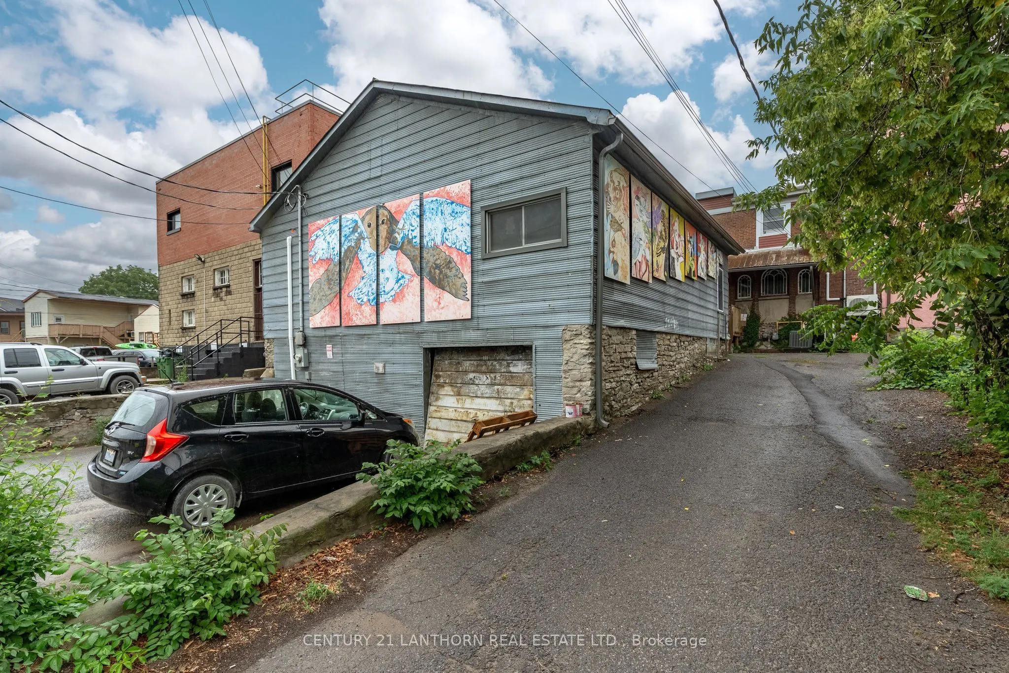 279-281 Picton Main Street