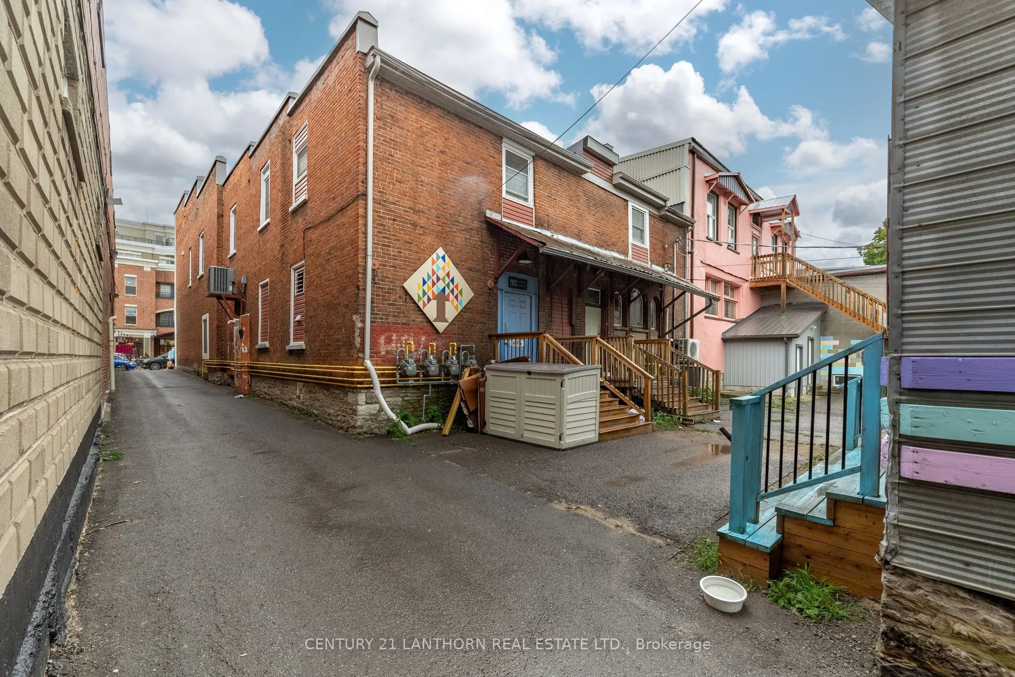 279-281 Picton Main Street