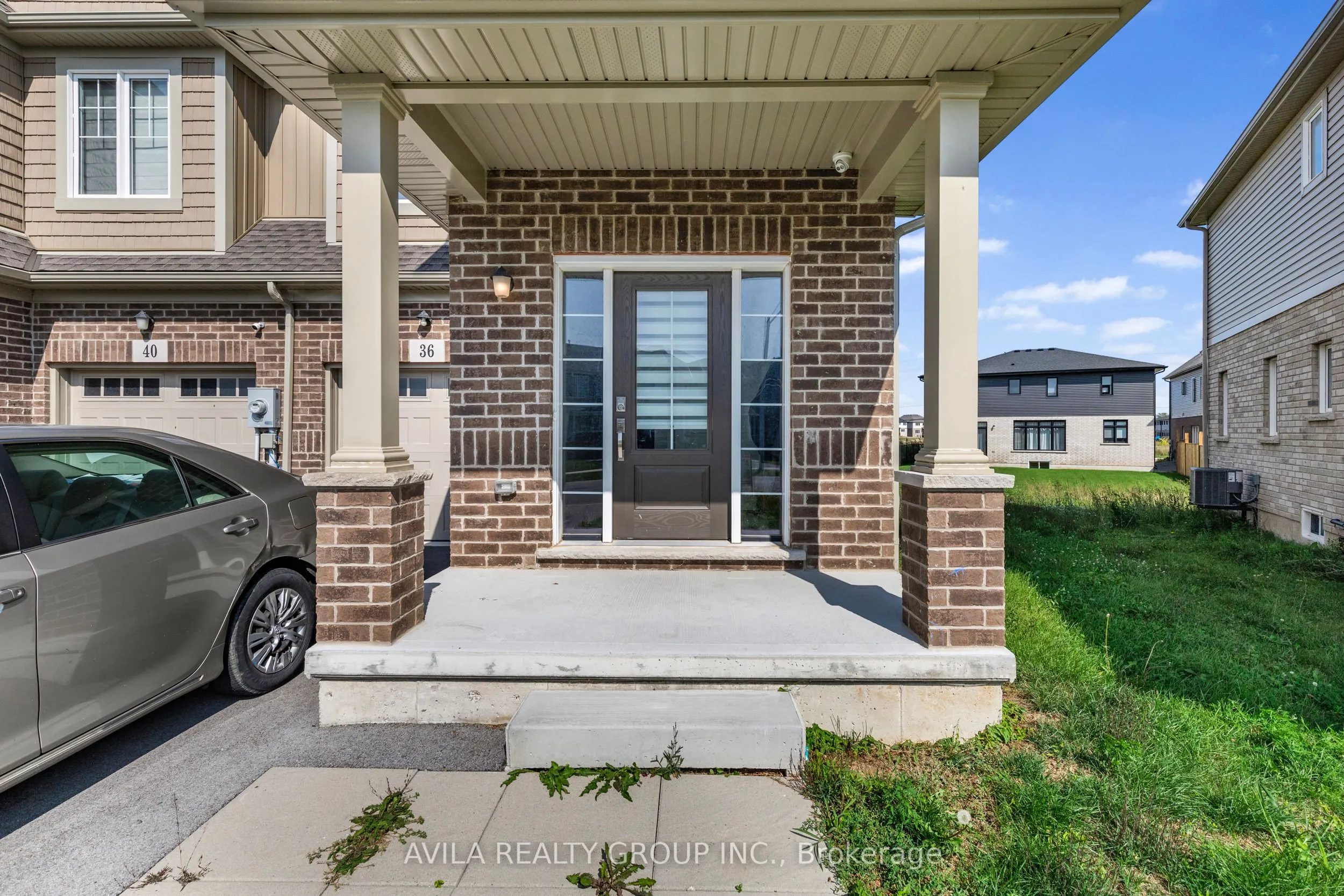 36 Sunflower Place