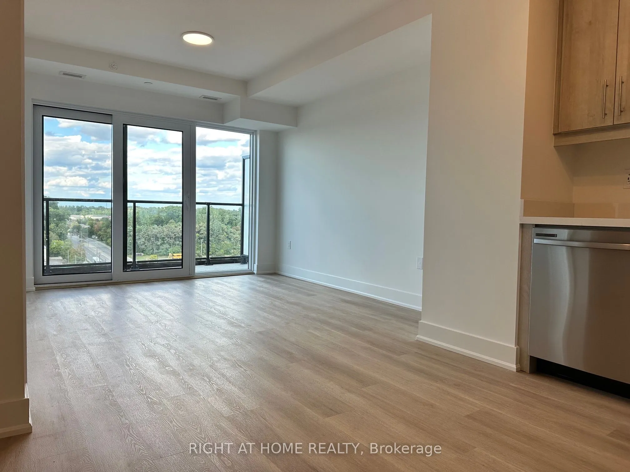 575 Conklin Road, #1027