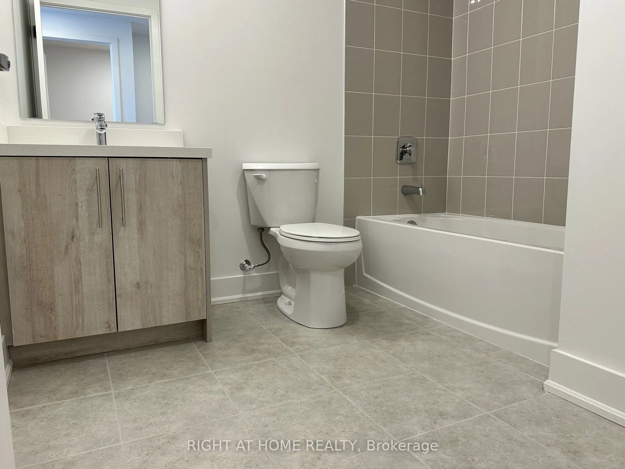 575 Conklin Road, #1027