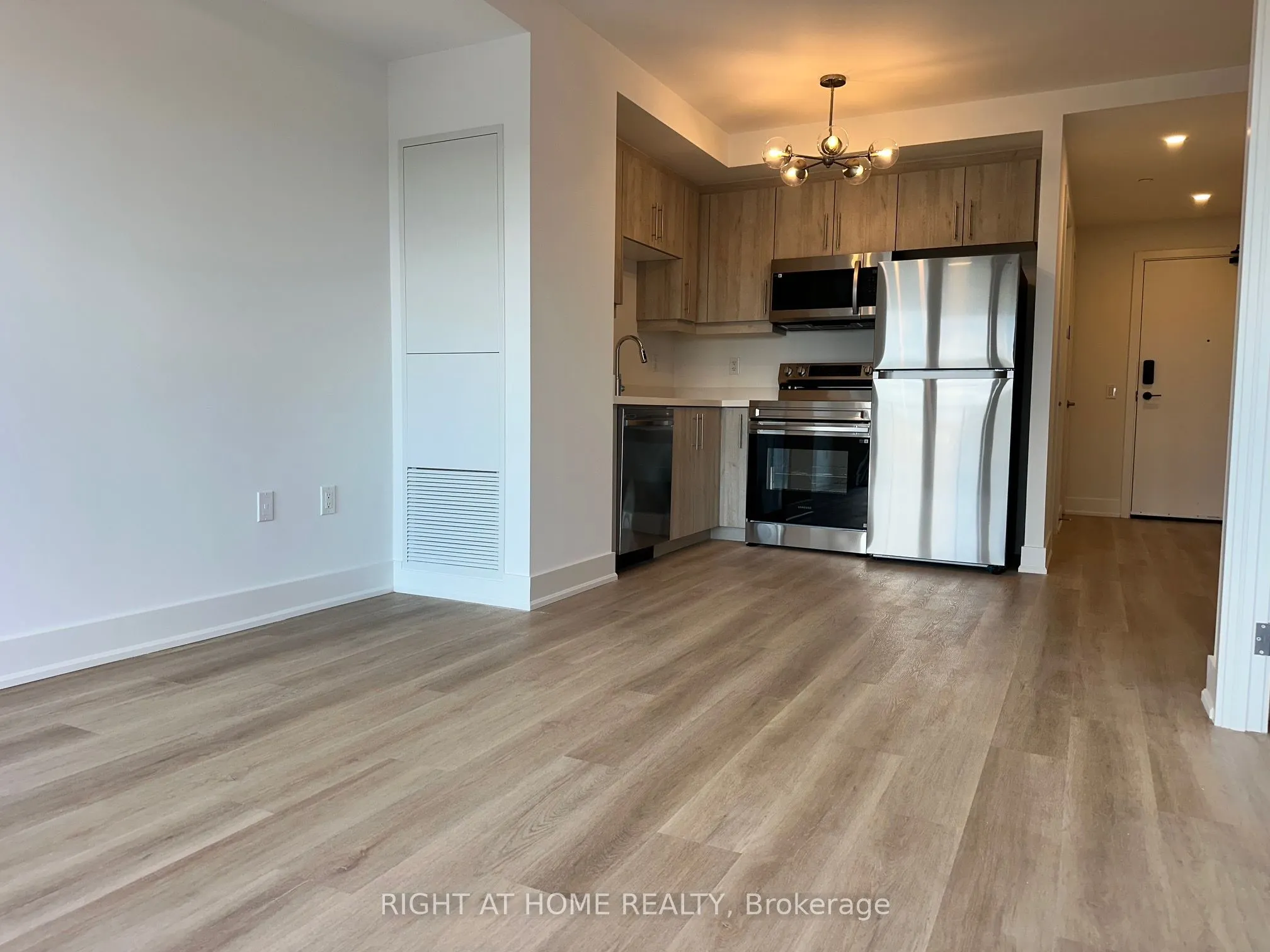 575 Conklin Road, #1027