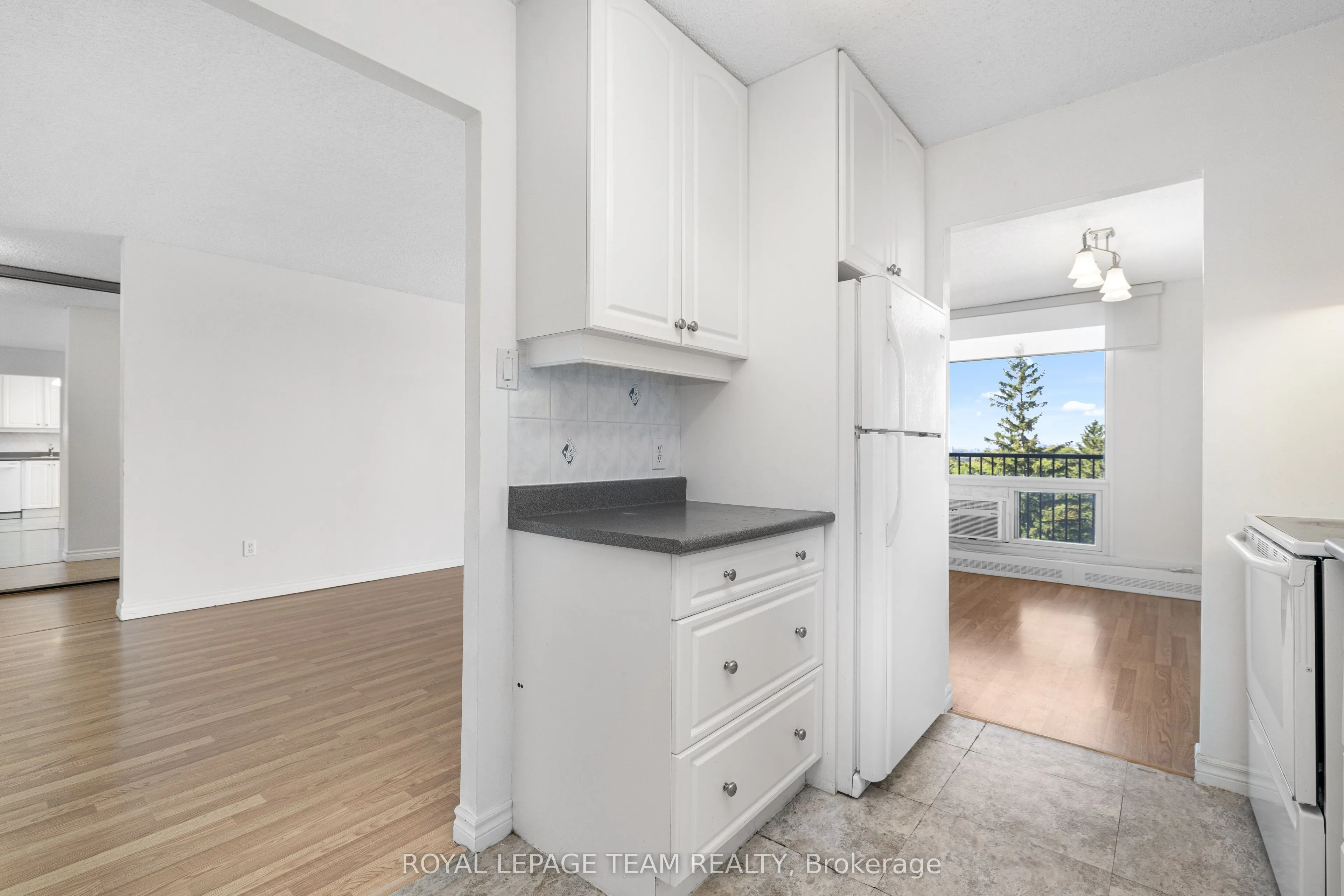 665 Bathgate Drive, #603