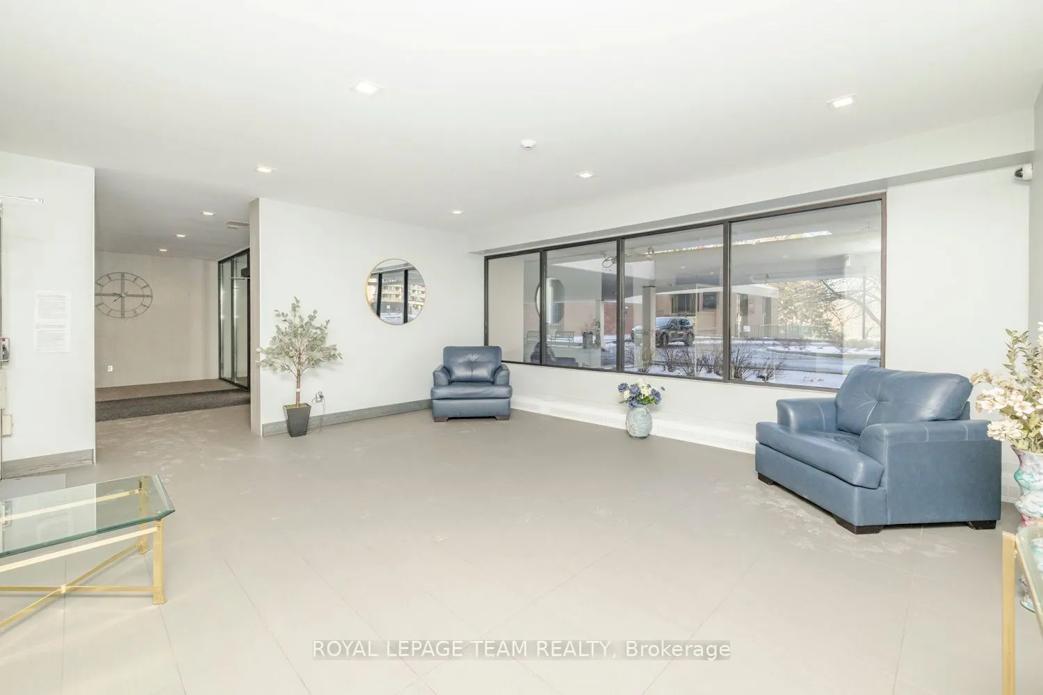665 Bathgate Drive, #603