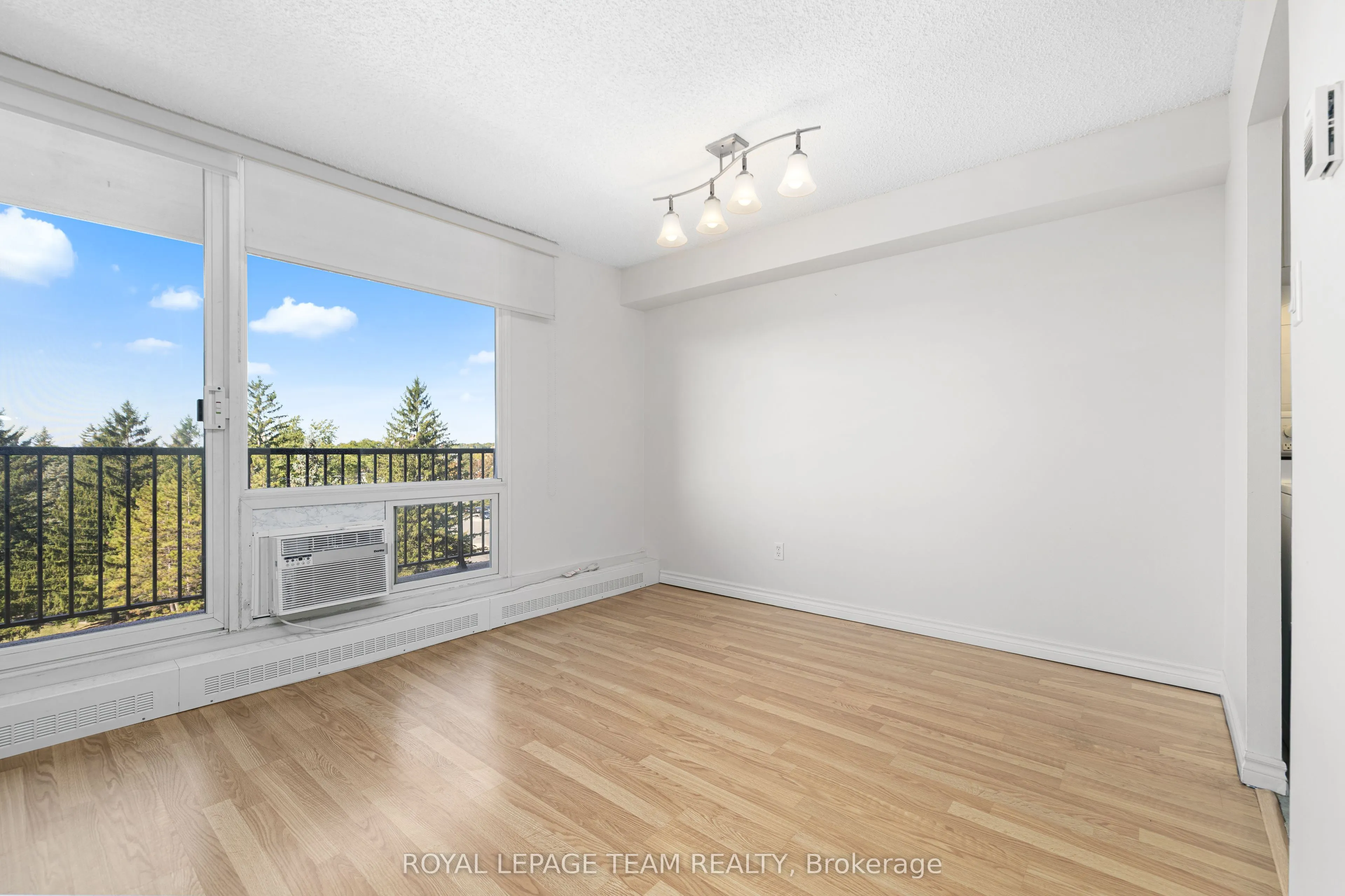 665 Bathgate Drive, #603