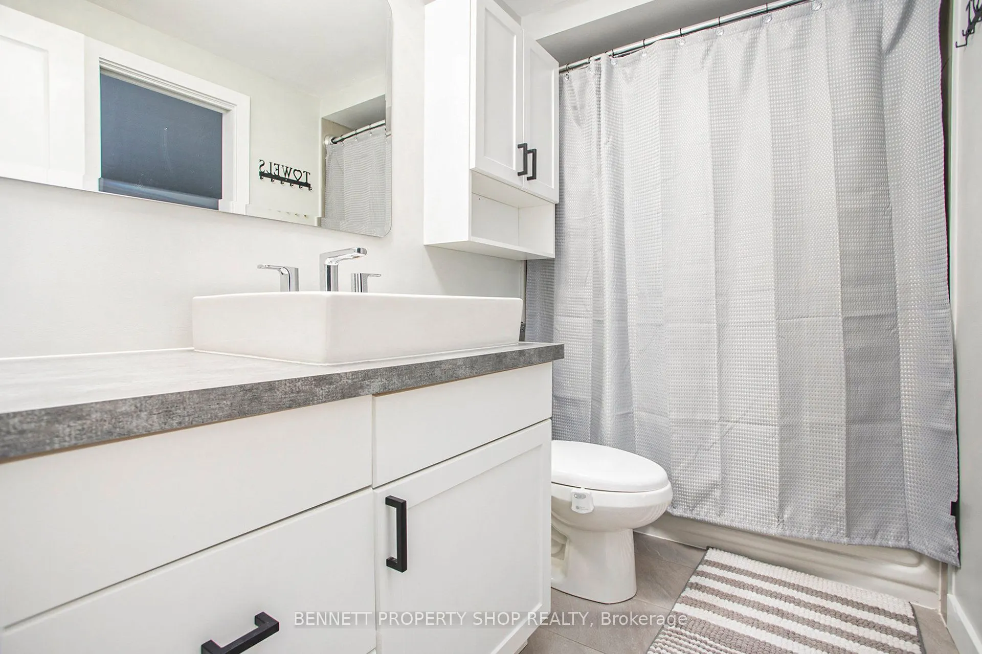 1642 Du Sommet Place, #77