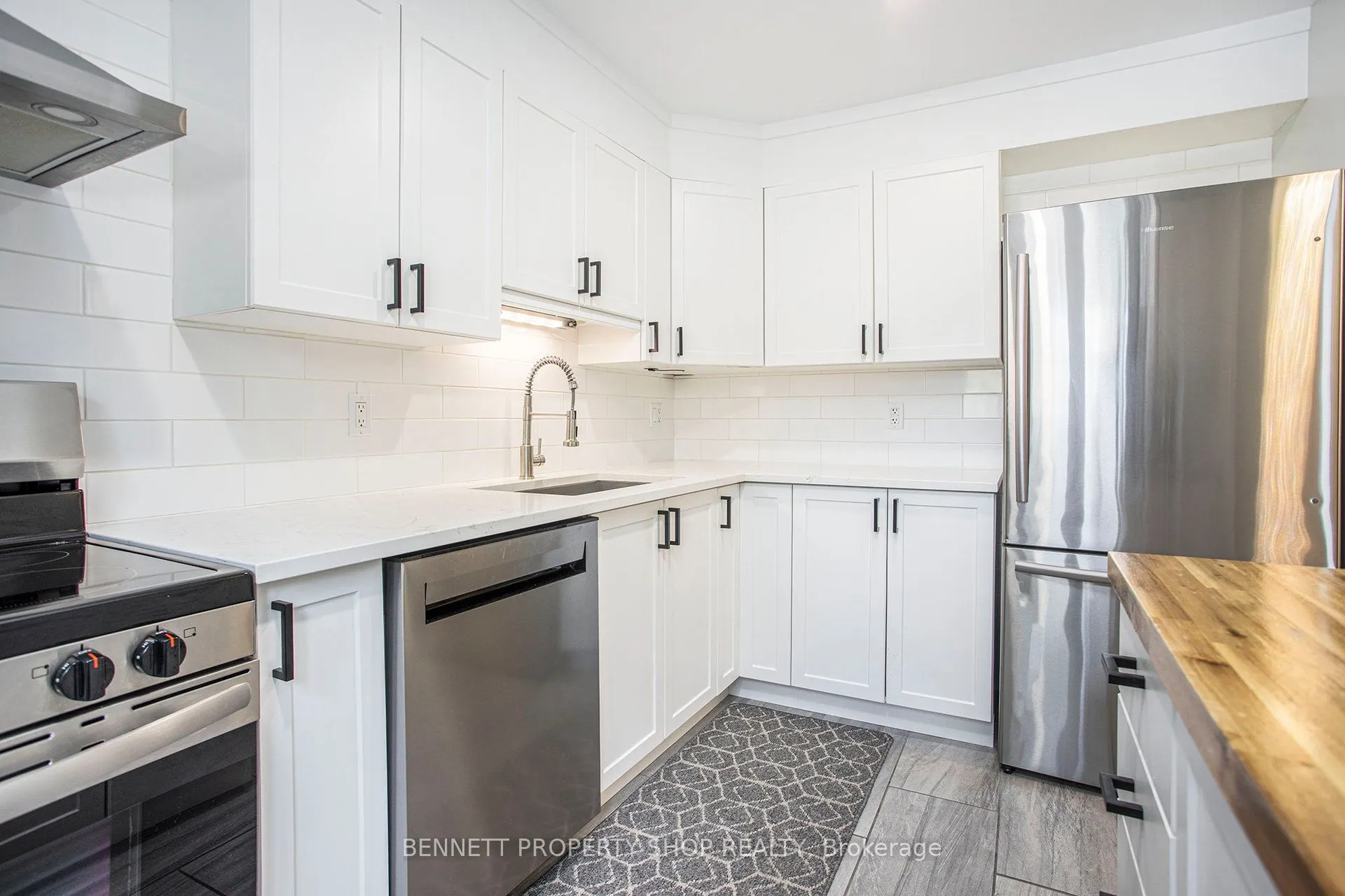 1642 Du Sommet Place, #77