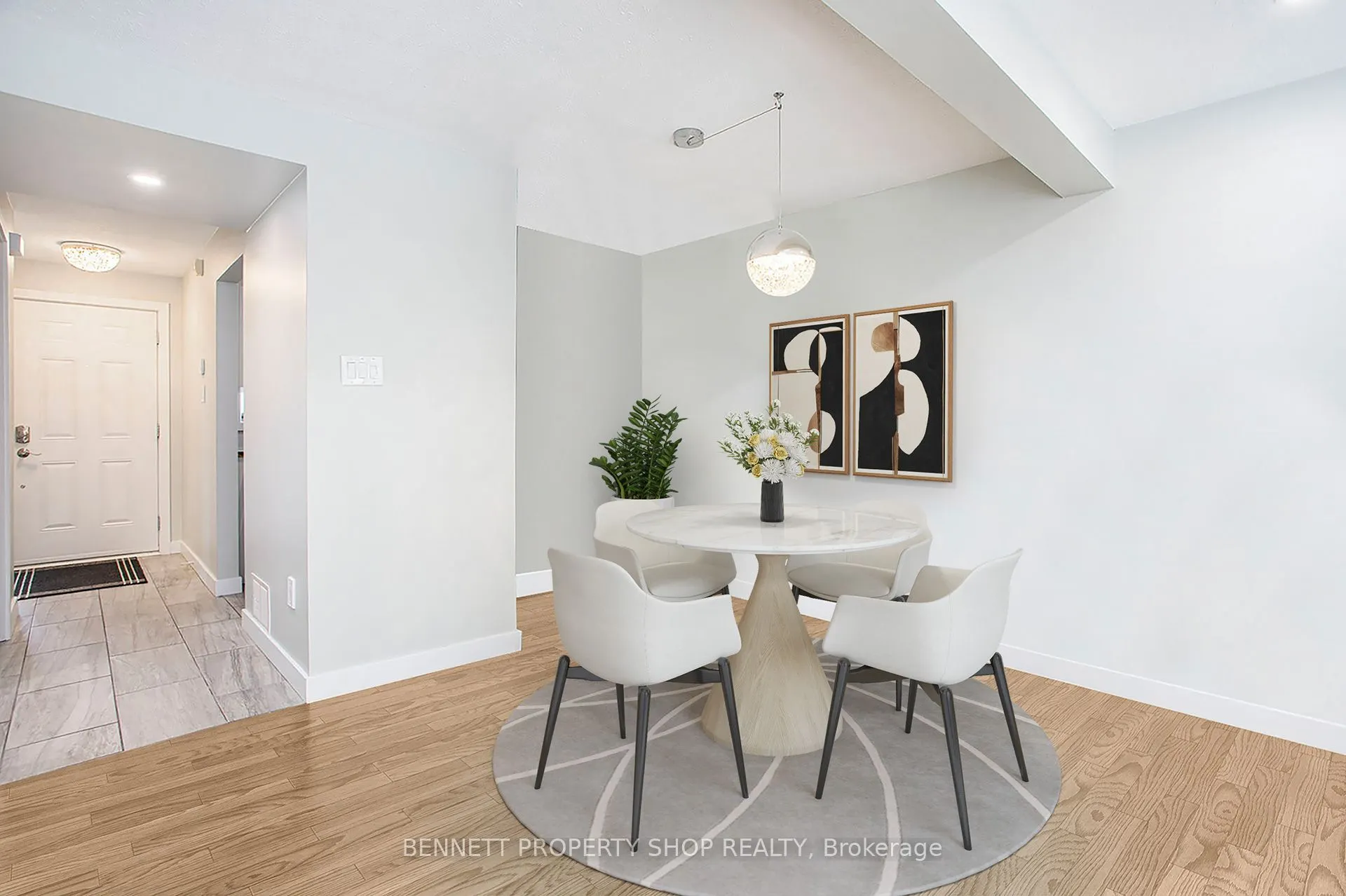 1642 Du Sommet Place, #77