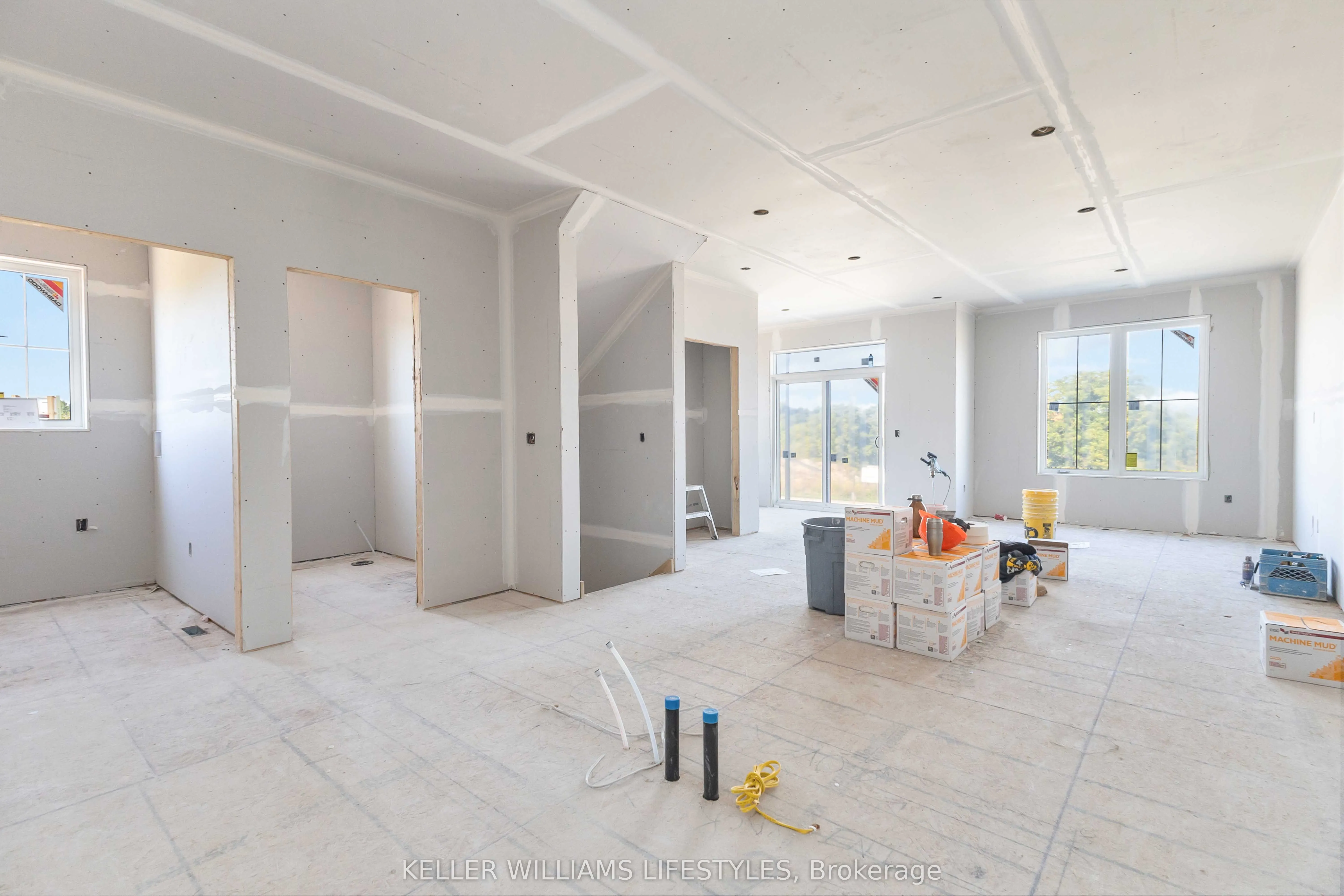 2578 Sheffield Boulevard, #3