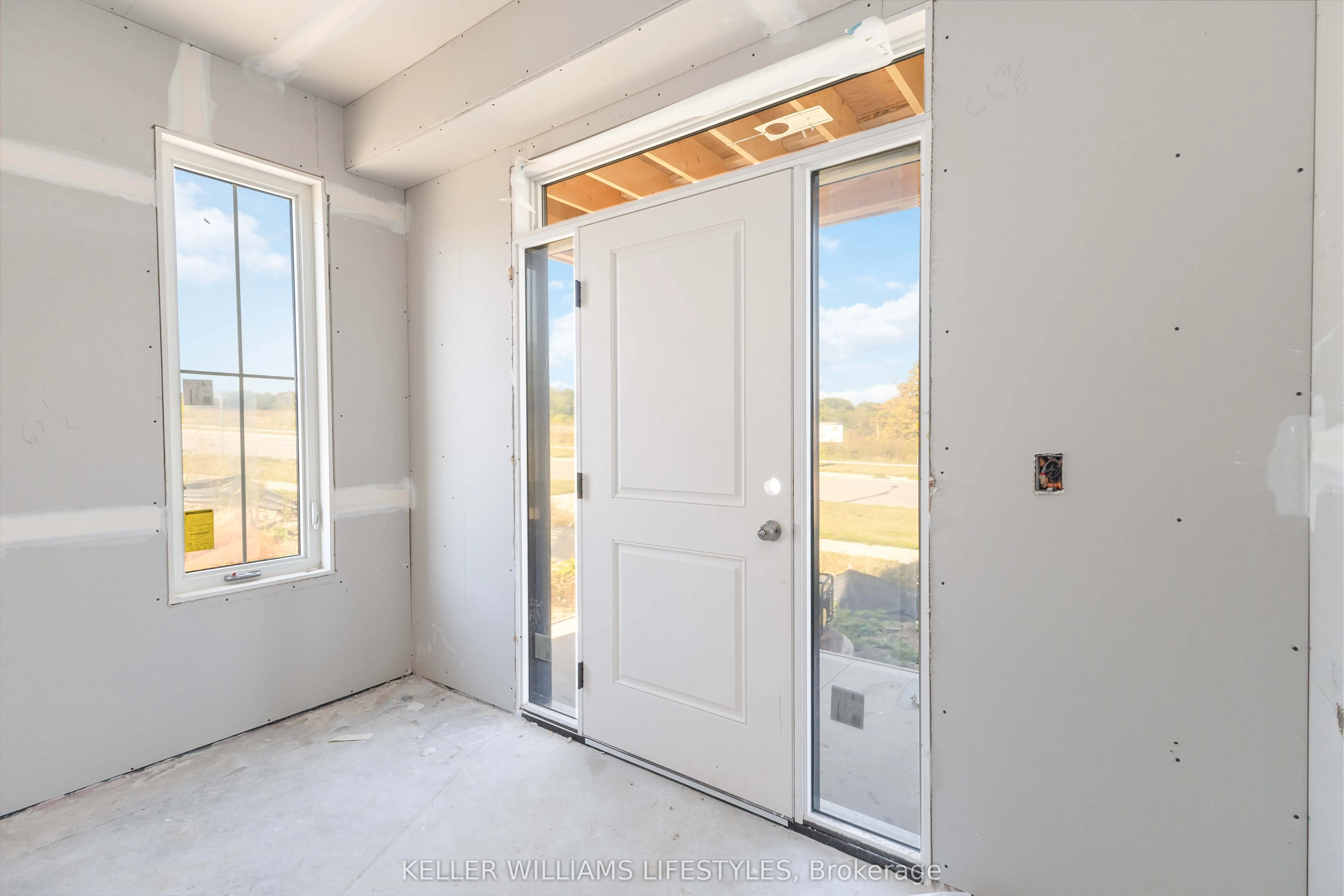 2578 Sheffield Boulevard, #3