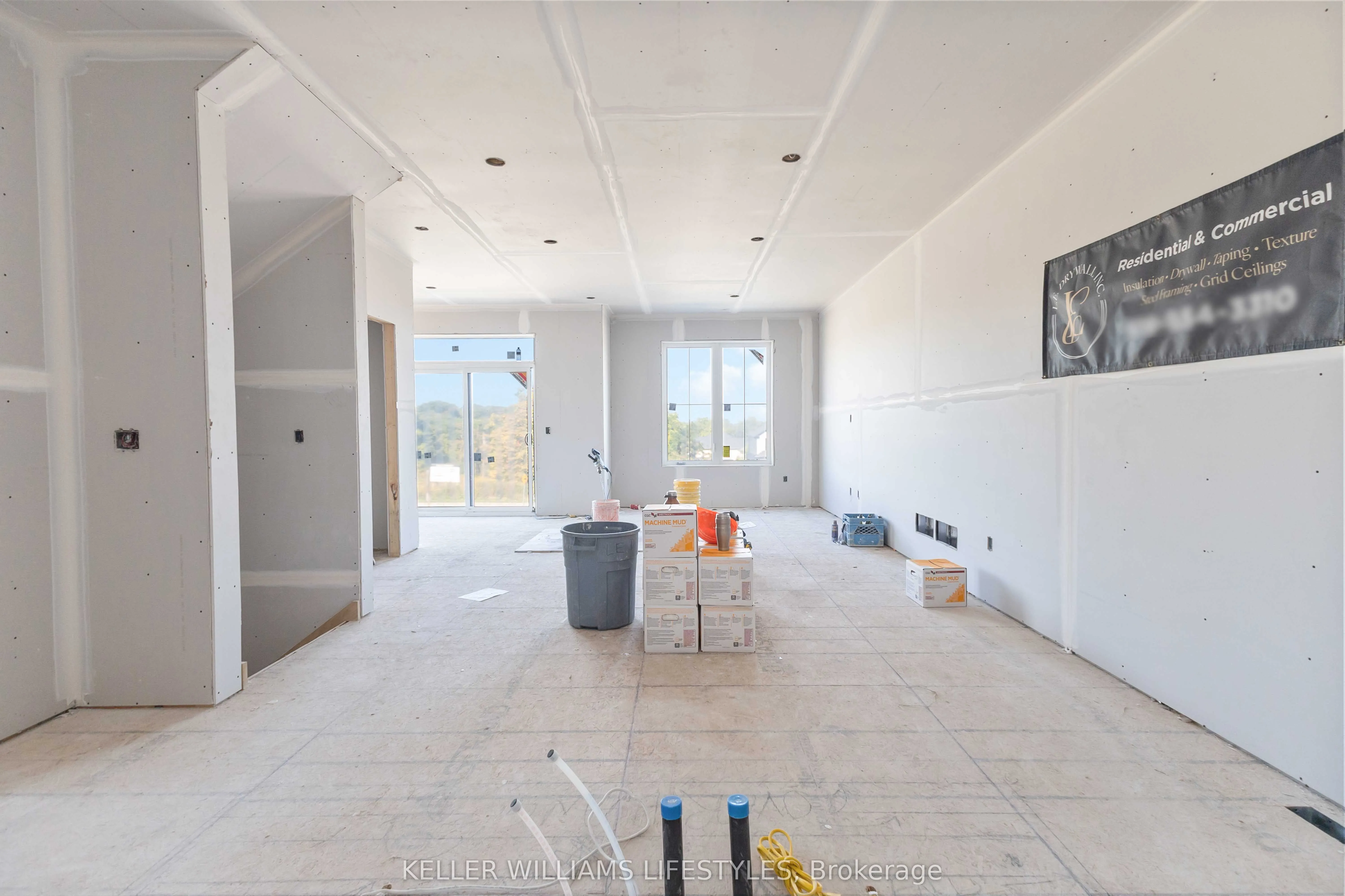 2578 Sheffield Boulevard, #3