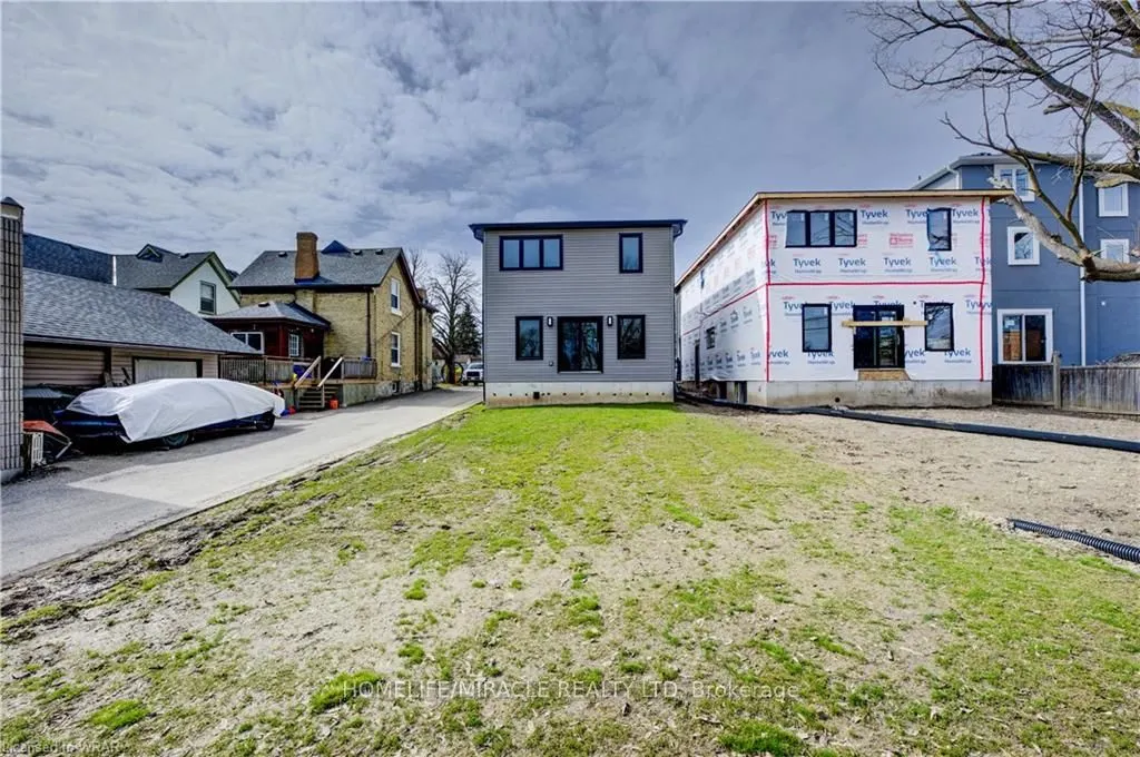 160 Weber Street W, #2-Lower