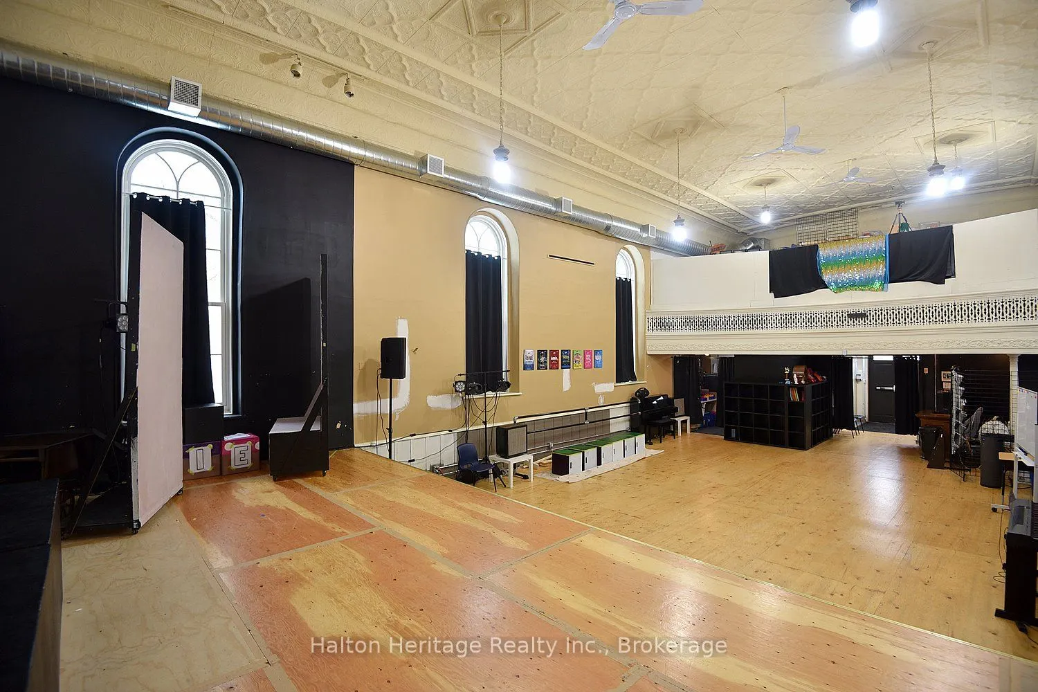 21 Mill Street N, #Main Level