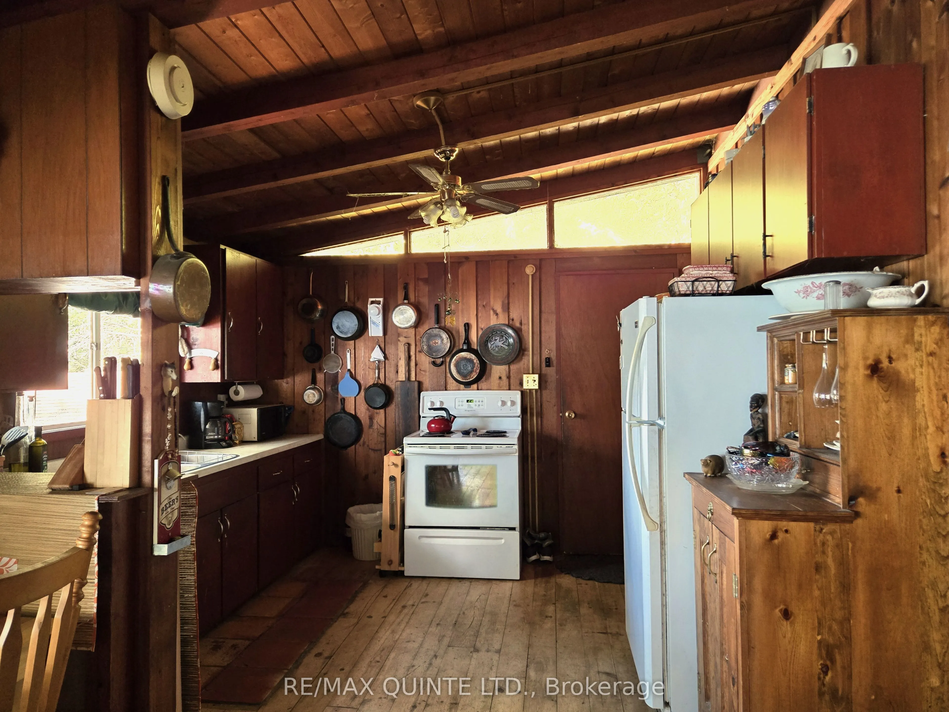 1261A Shawenegog Lake Lane