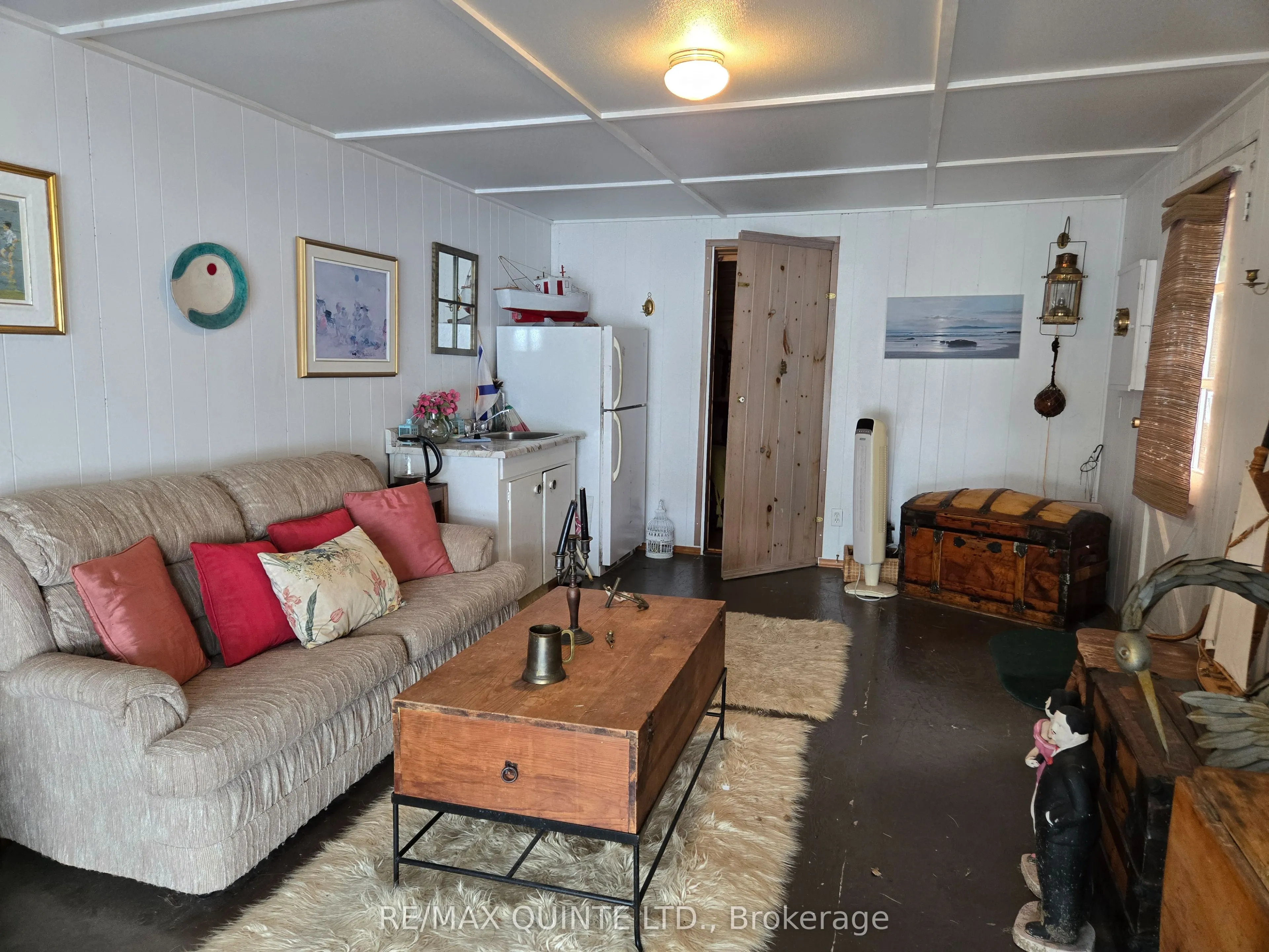 1261A Shawenegog Lake Lane