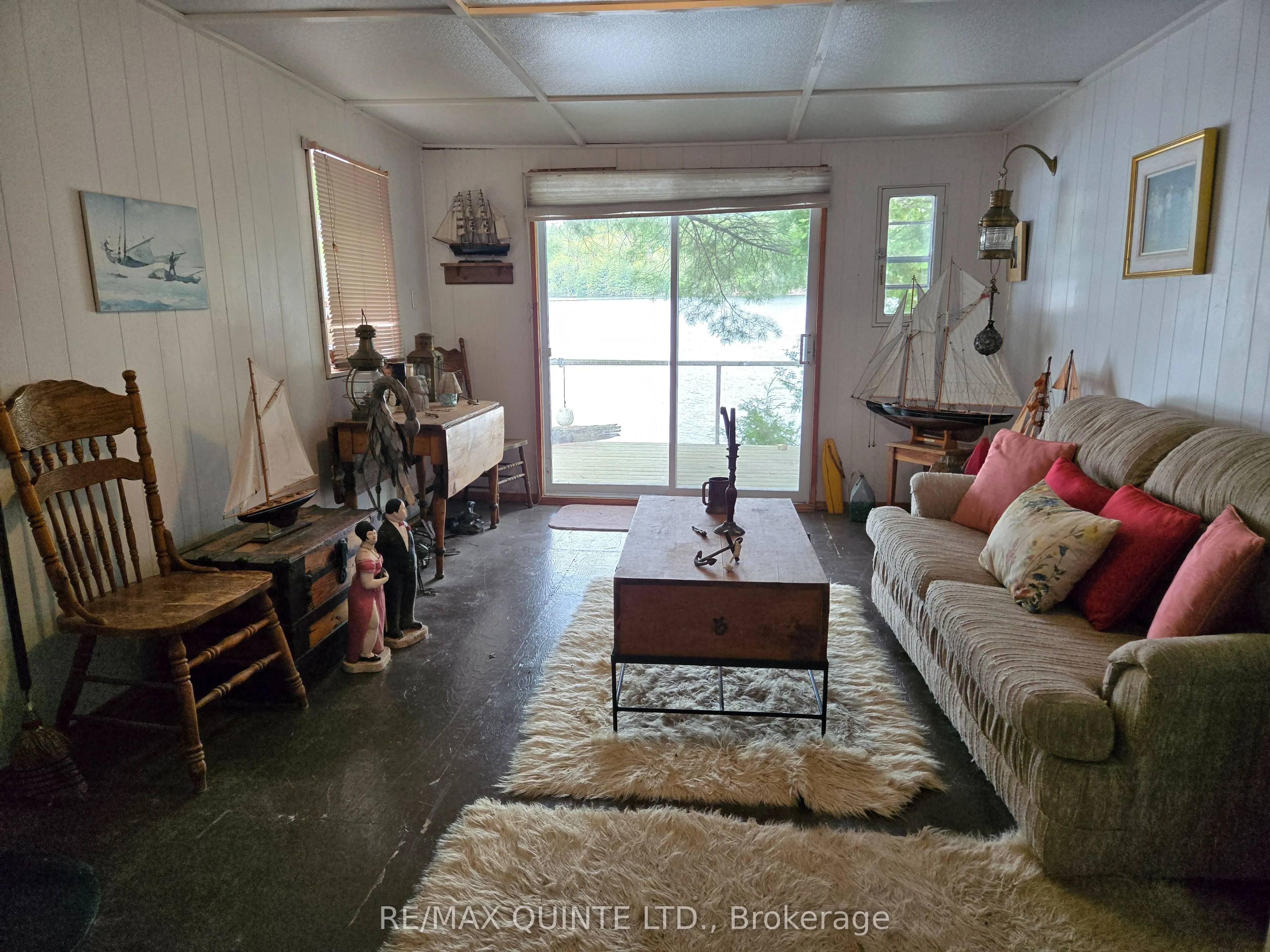 1261A Shawenegog Lake Lane