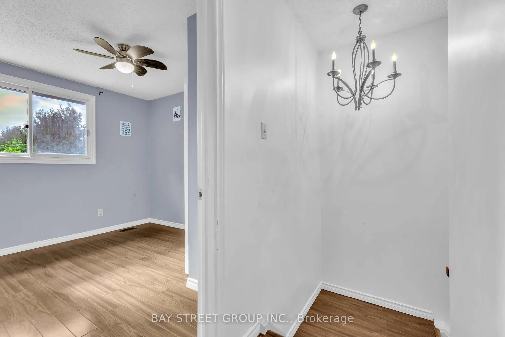 1 RANCHWOOD Crescent