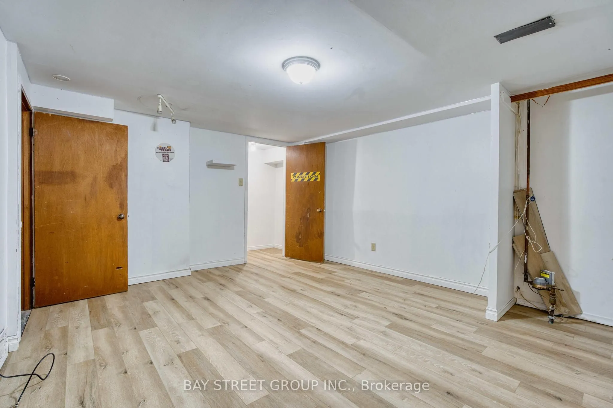 1 RANCHWOOD Crescent