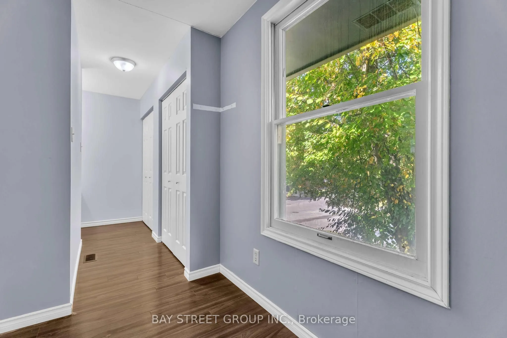 1 RANCHWOOD Crescent