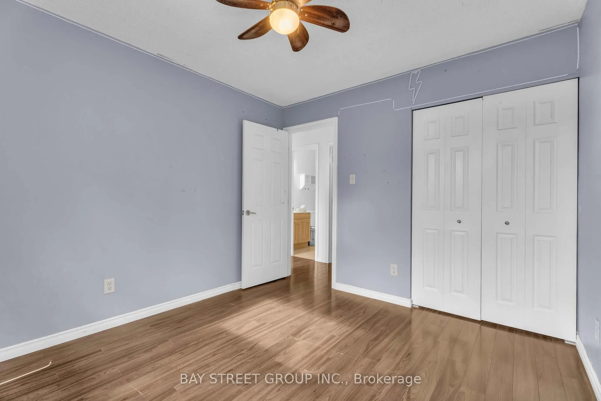 1 RANCHWOOD Crescent