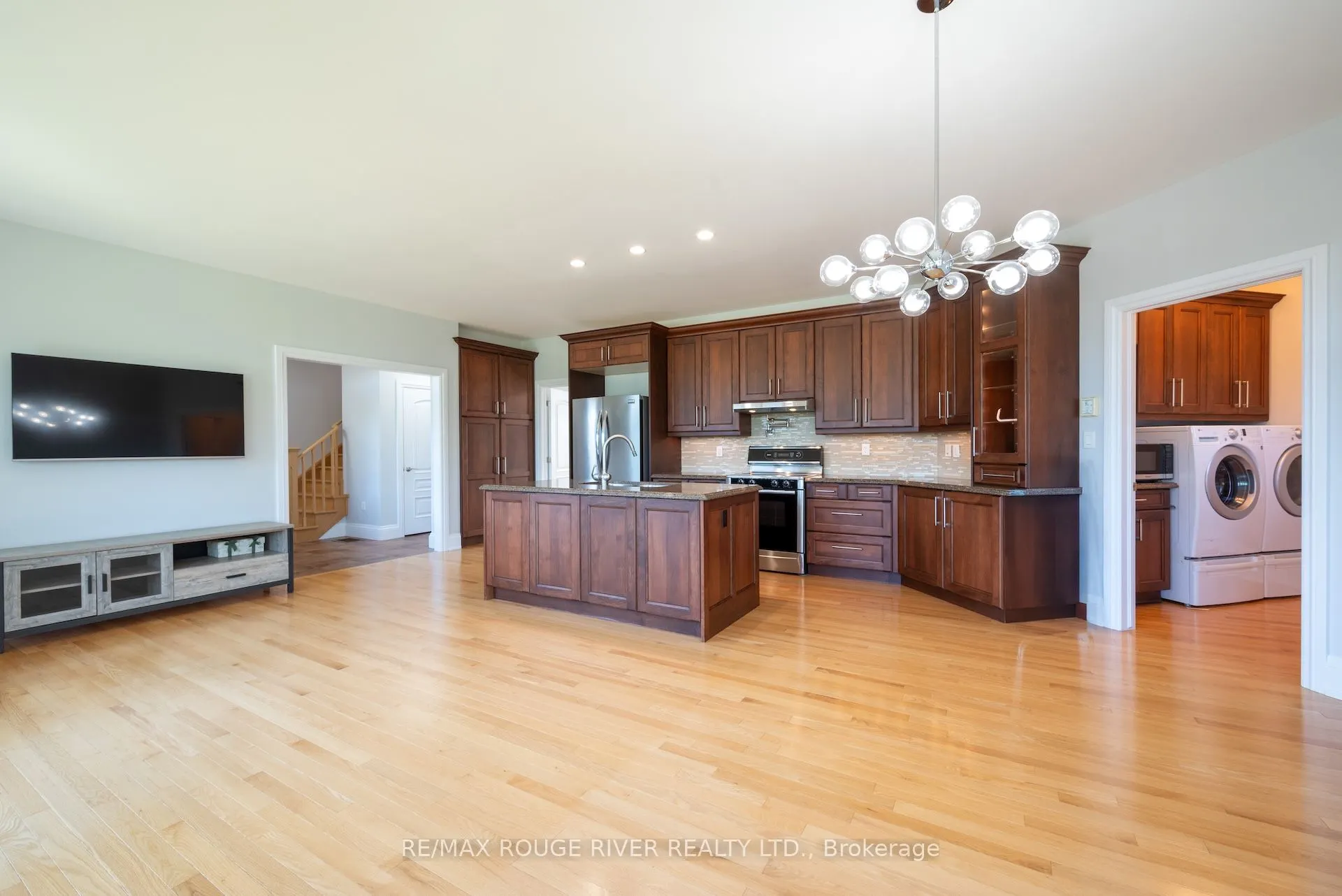 3622 Alnwick Hills Road