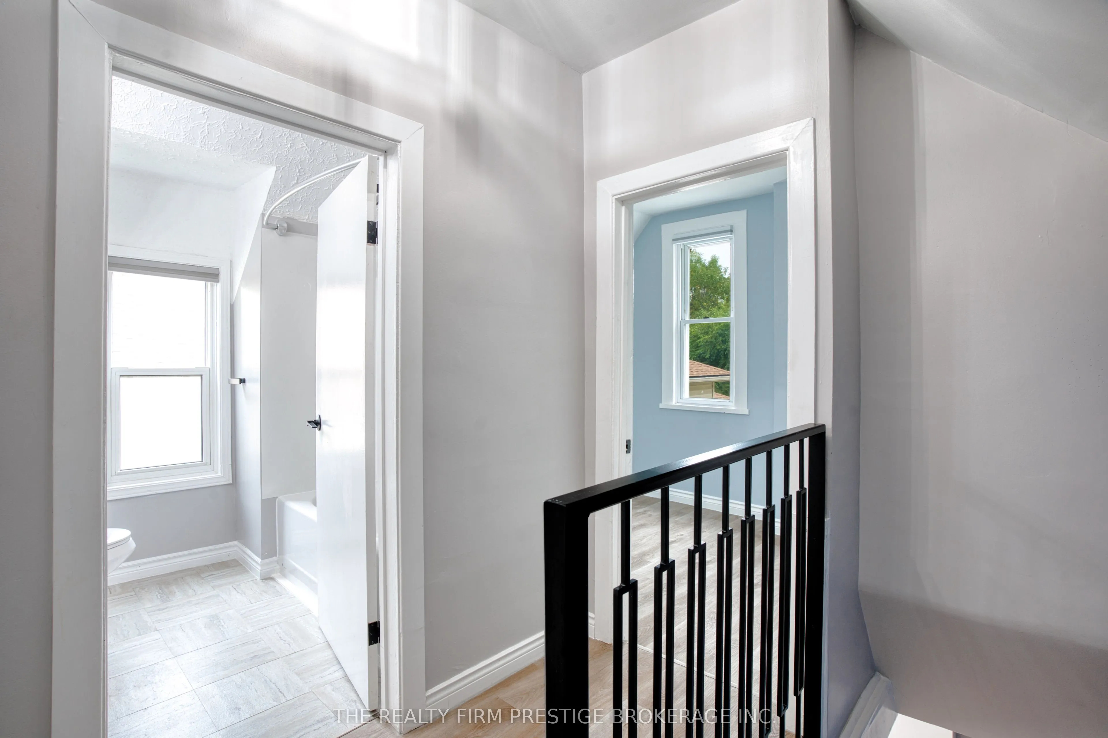 745 1/2 Little Grey Street