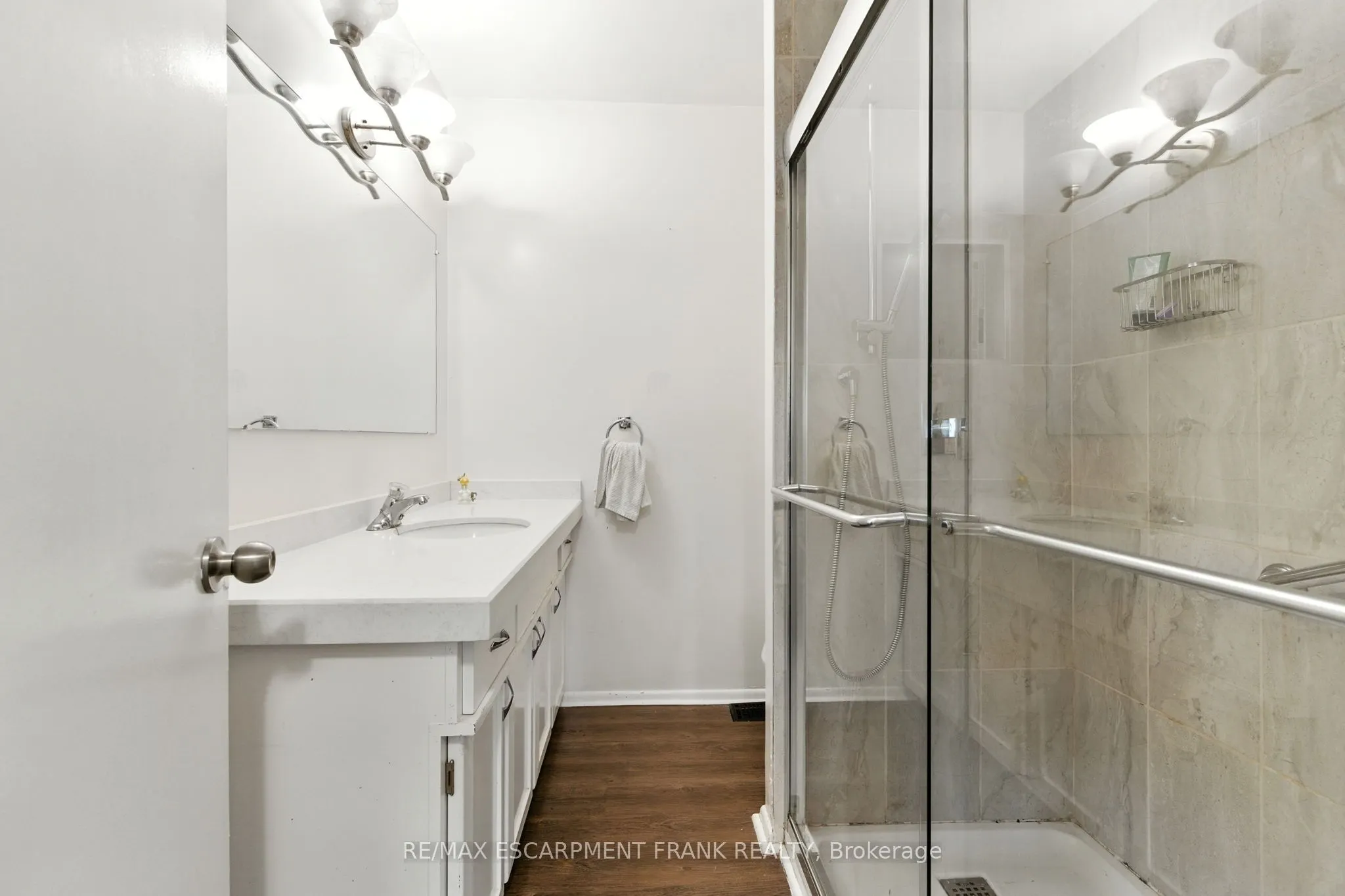 10 Owen Place, #MAIN
