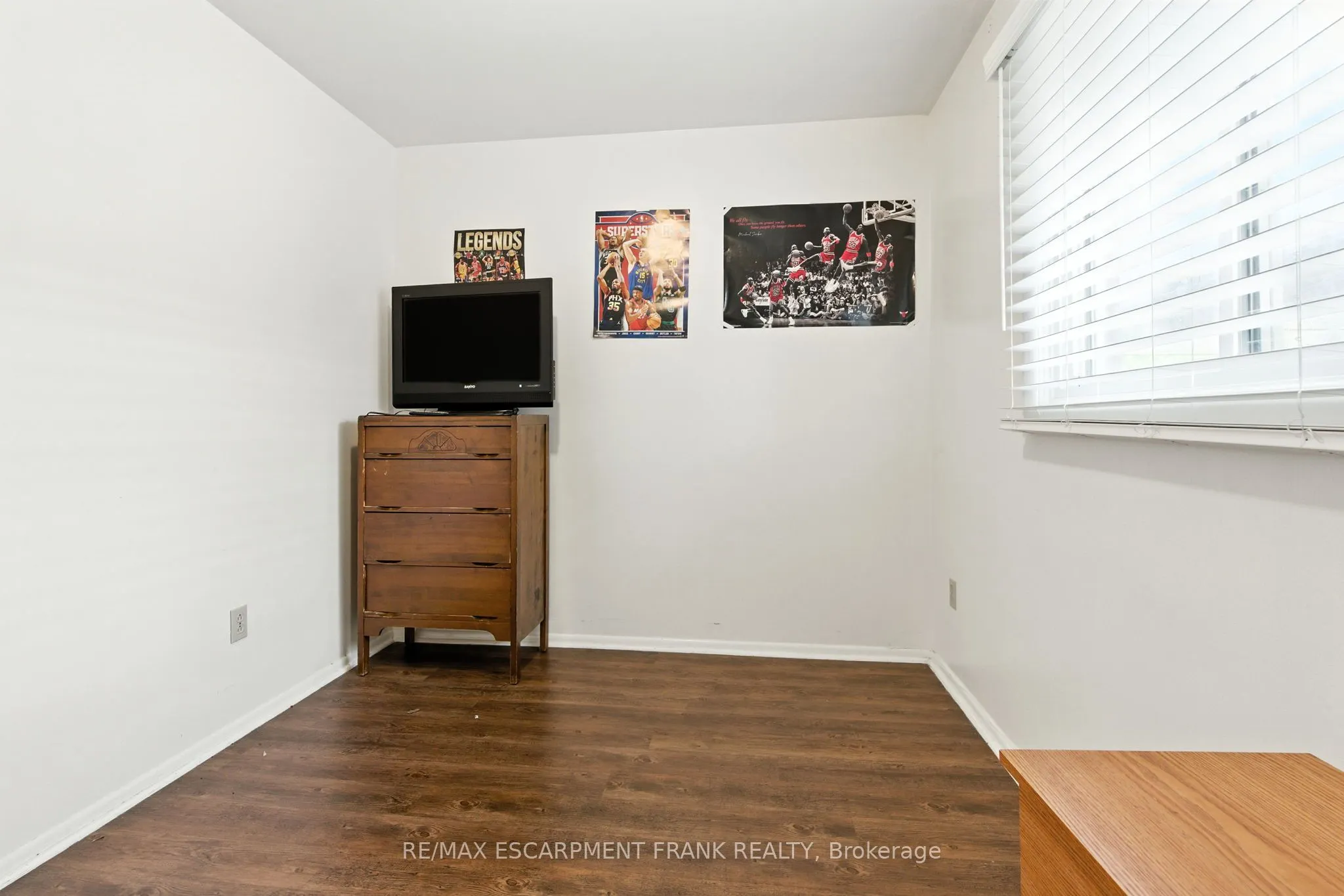 10 Owen Place, #MAIN